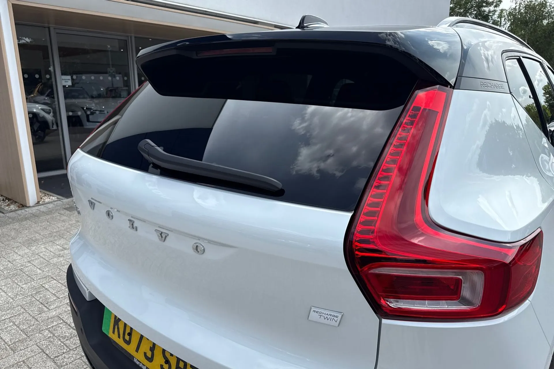 Volvo XC40 thumbnail image number 15