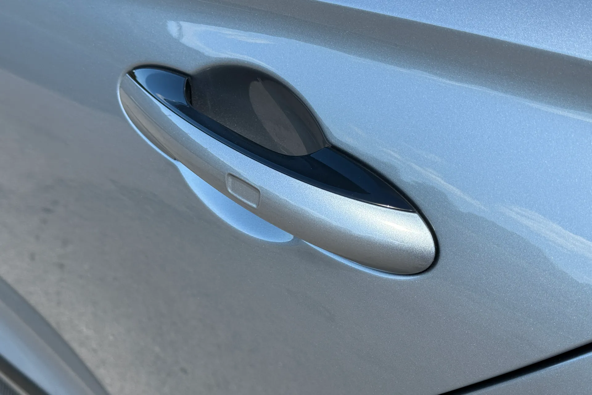 Bentley FLYING SPUR thumbnail image number 20