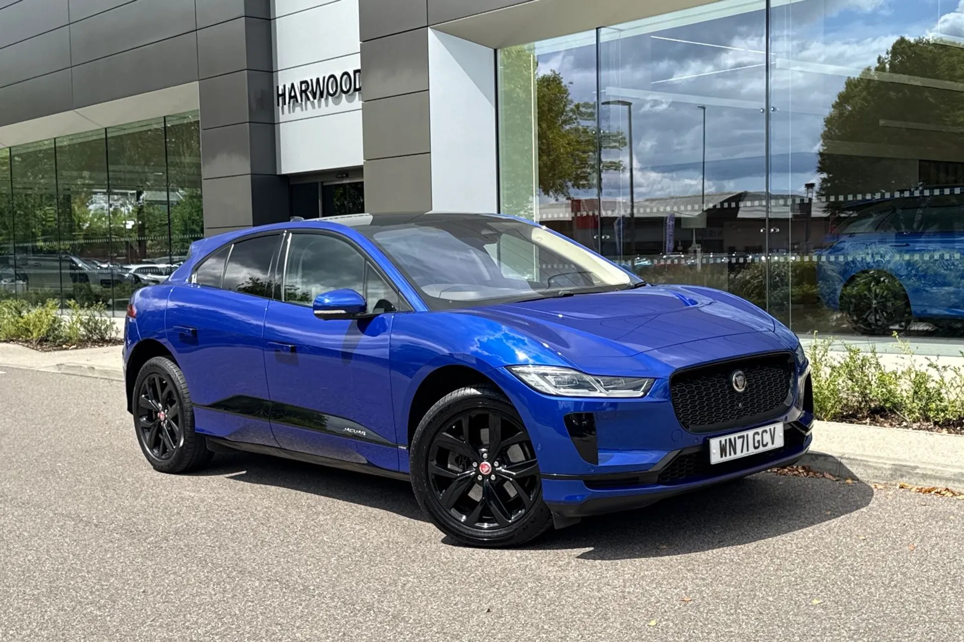 Jaguar I-PACE focused image