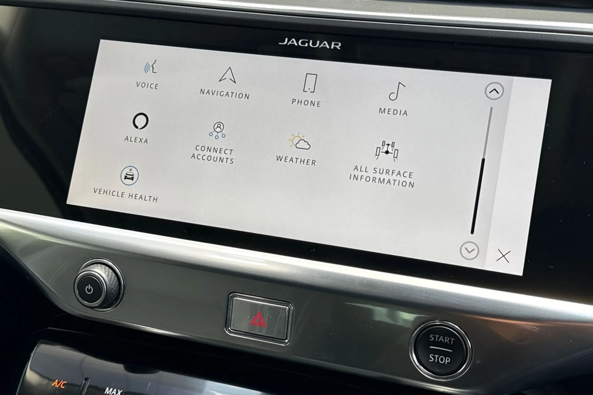 Jaguar I-PACE thumbnail image number 50