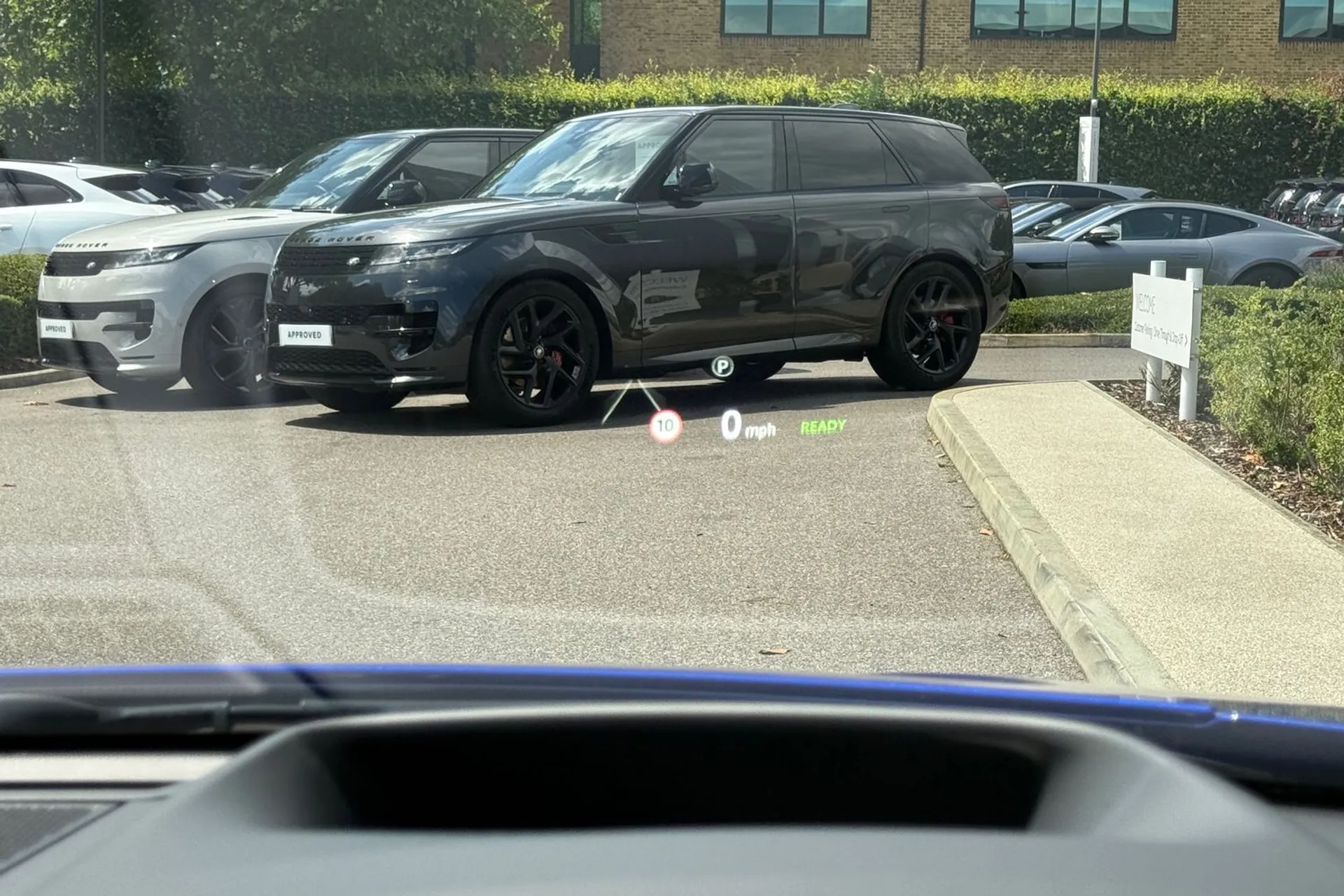 Jaguar I-PACE thumbnail image number 20