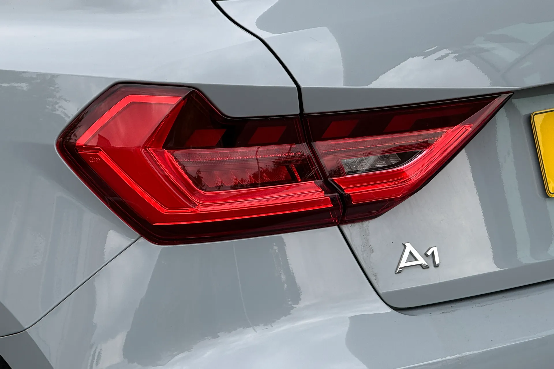 Audi A1 thumbnail image number 43