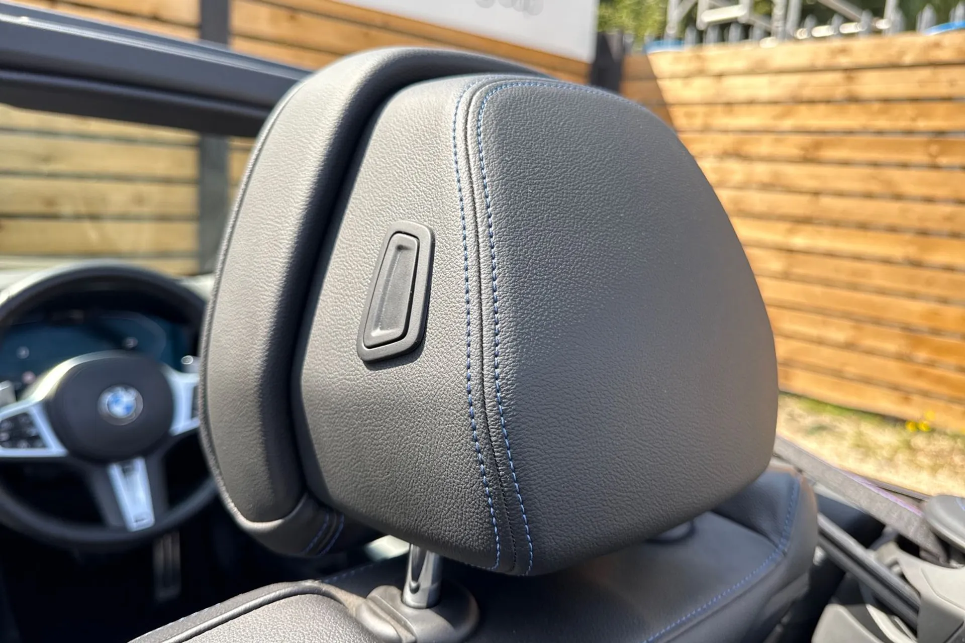 BMW 4 SERIES thumbnail image number 54