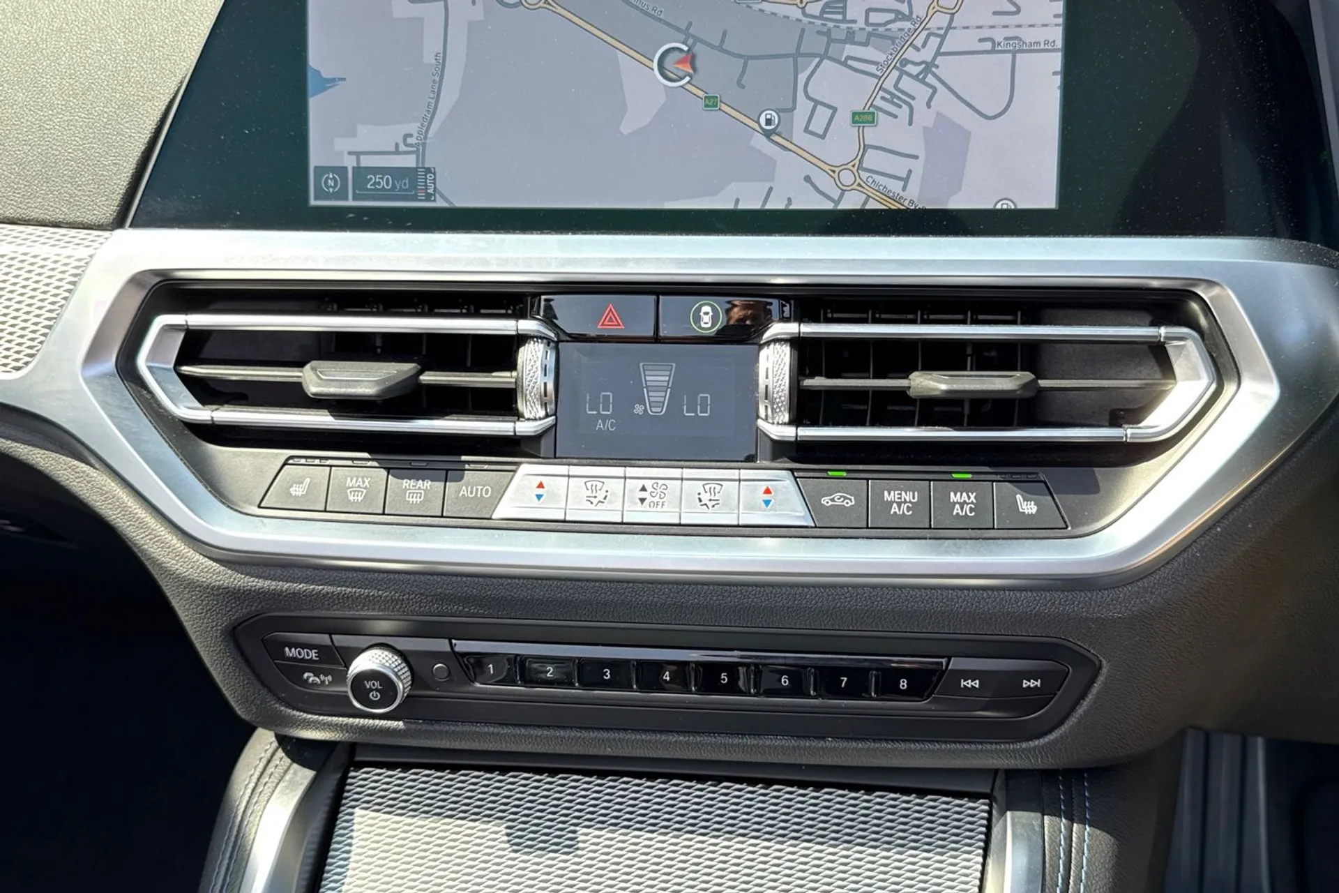 BMW 4 SERIES thumbnail image number 40