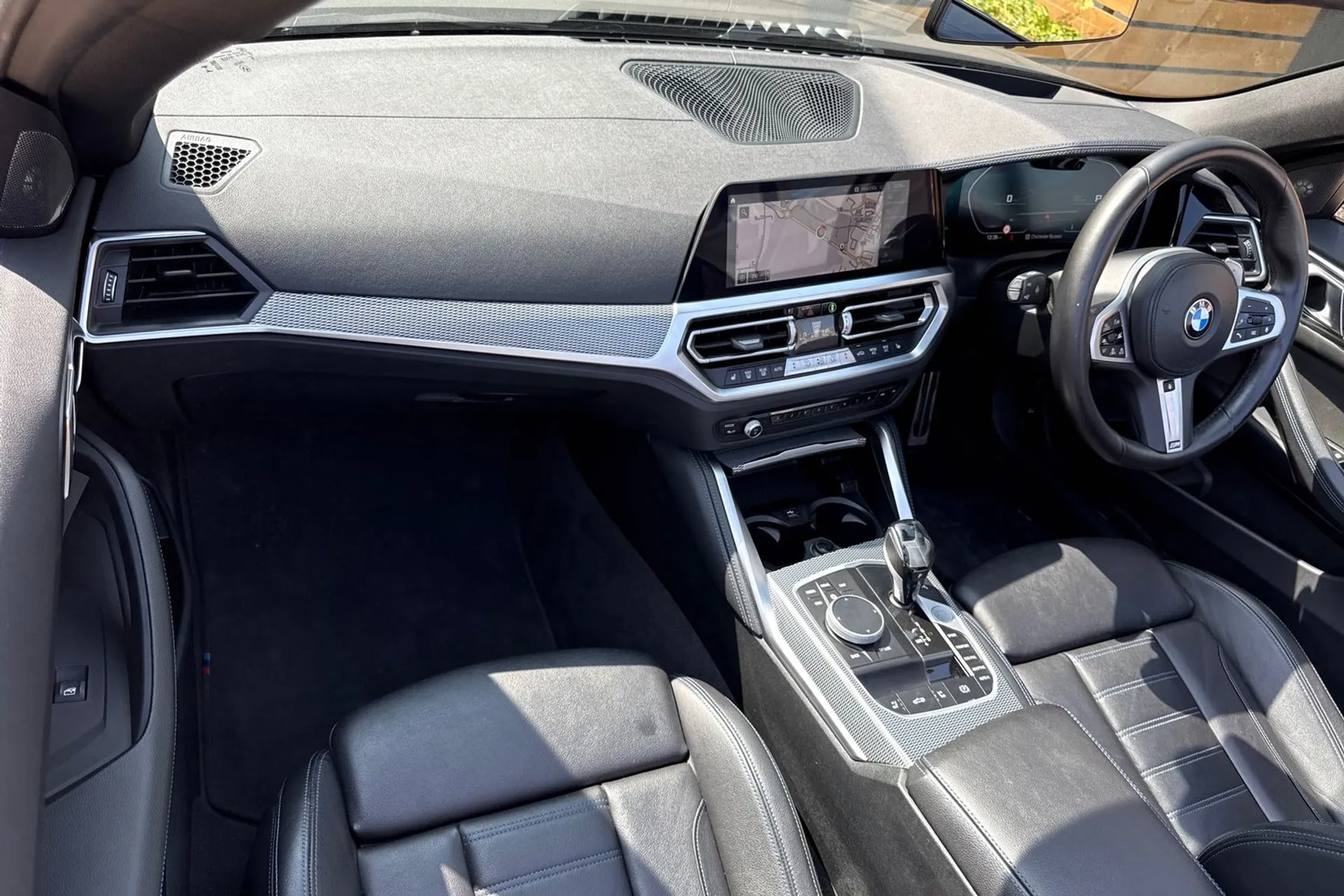 BMW 4 SERIES thumbnail image number 29