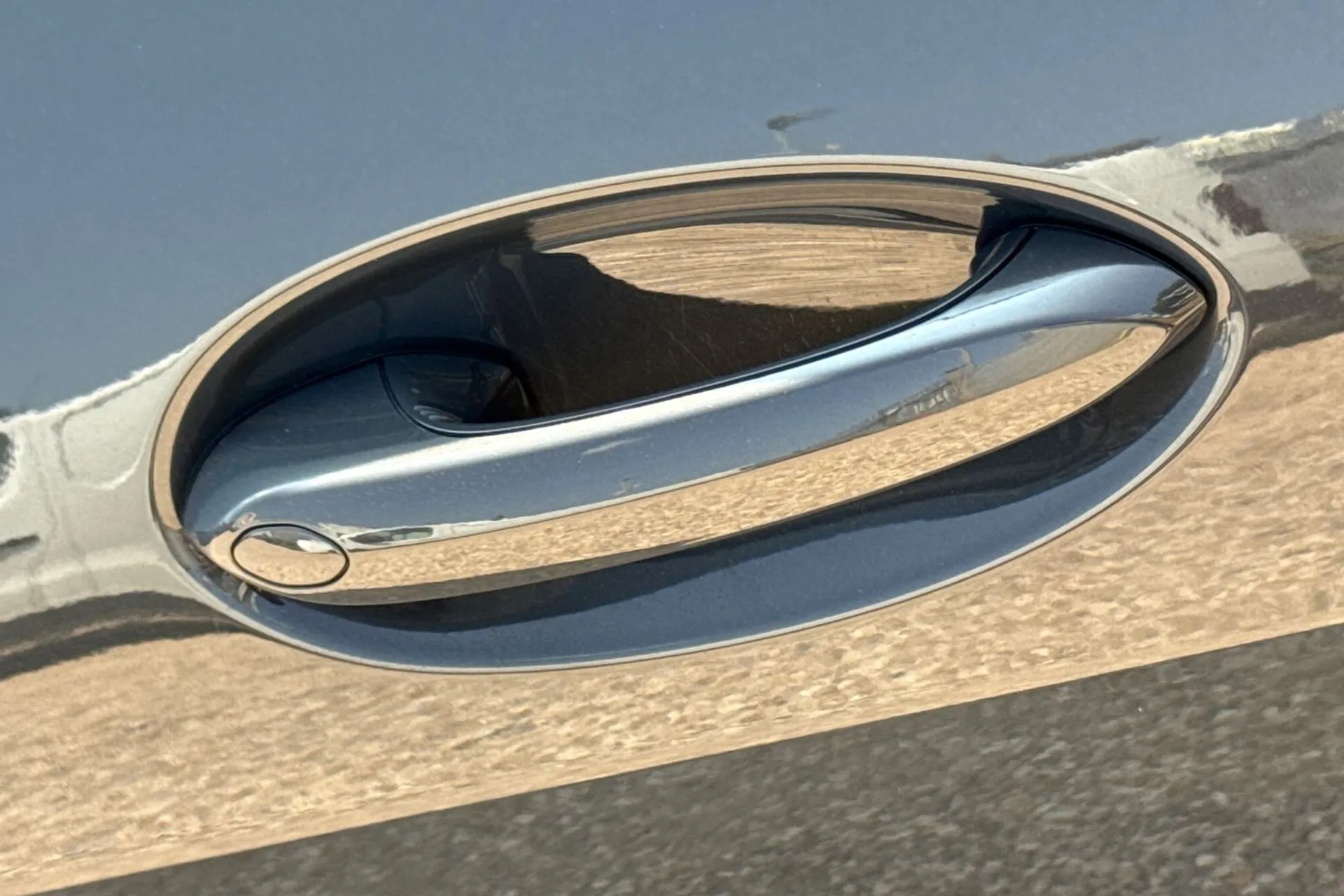 BMW 4 SERIES thumbnail image number 17