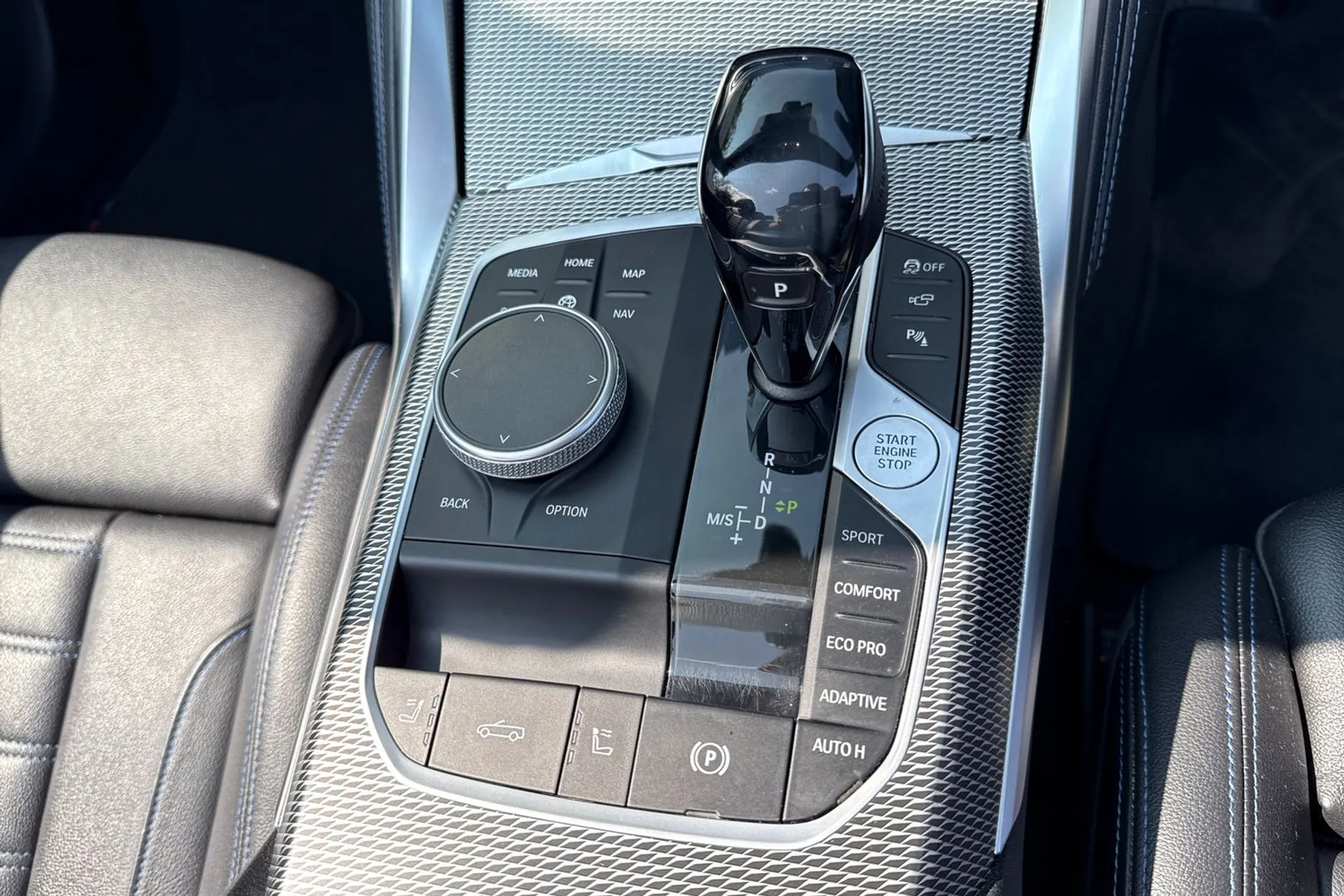 BMW 4 SERIES thumbnail image number 52