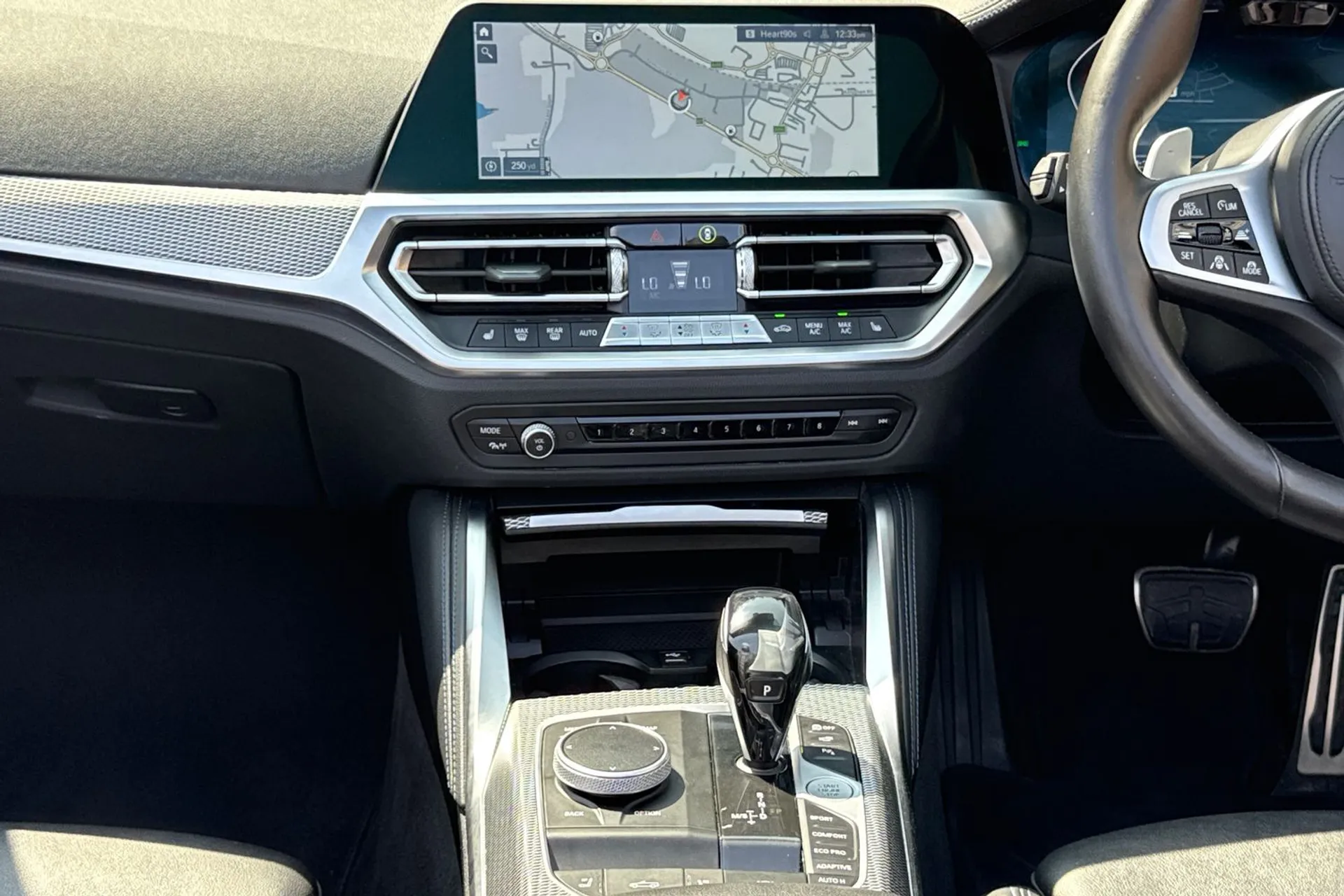 BMW 4 SERIES thumbnail image number 37