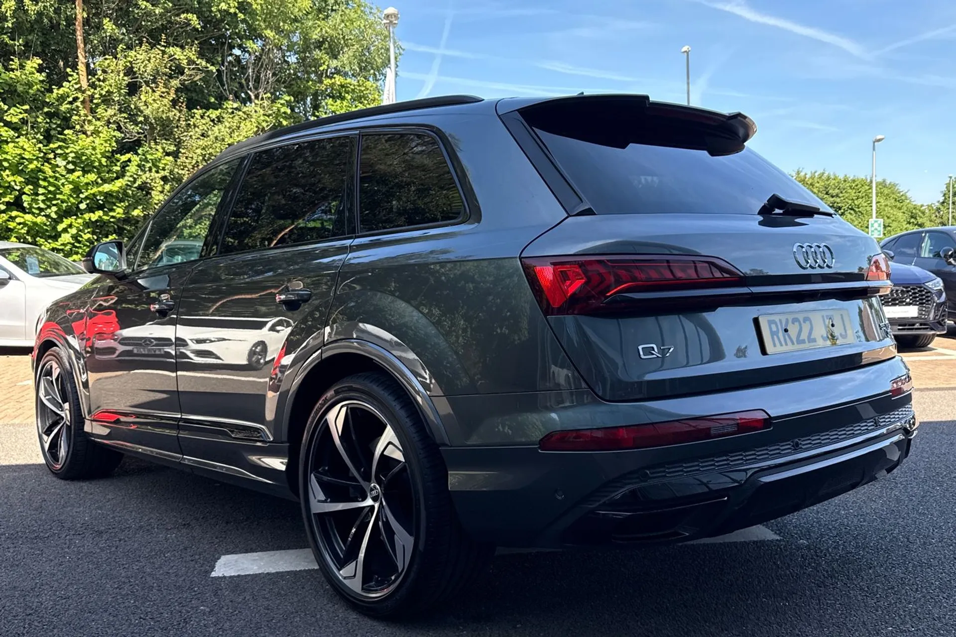 Audi Q7 thumbnail image number 8