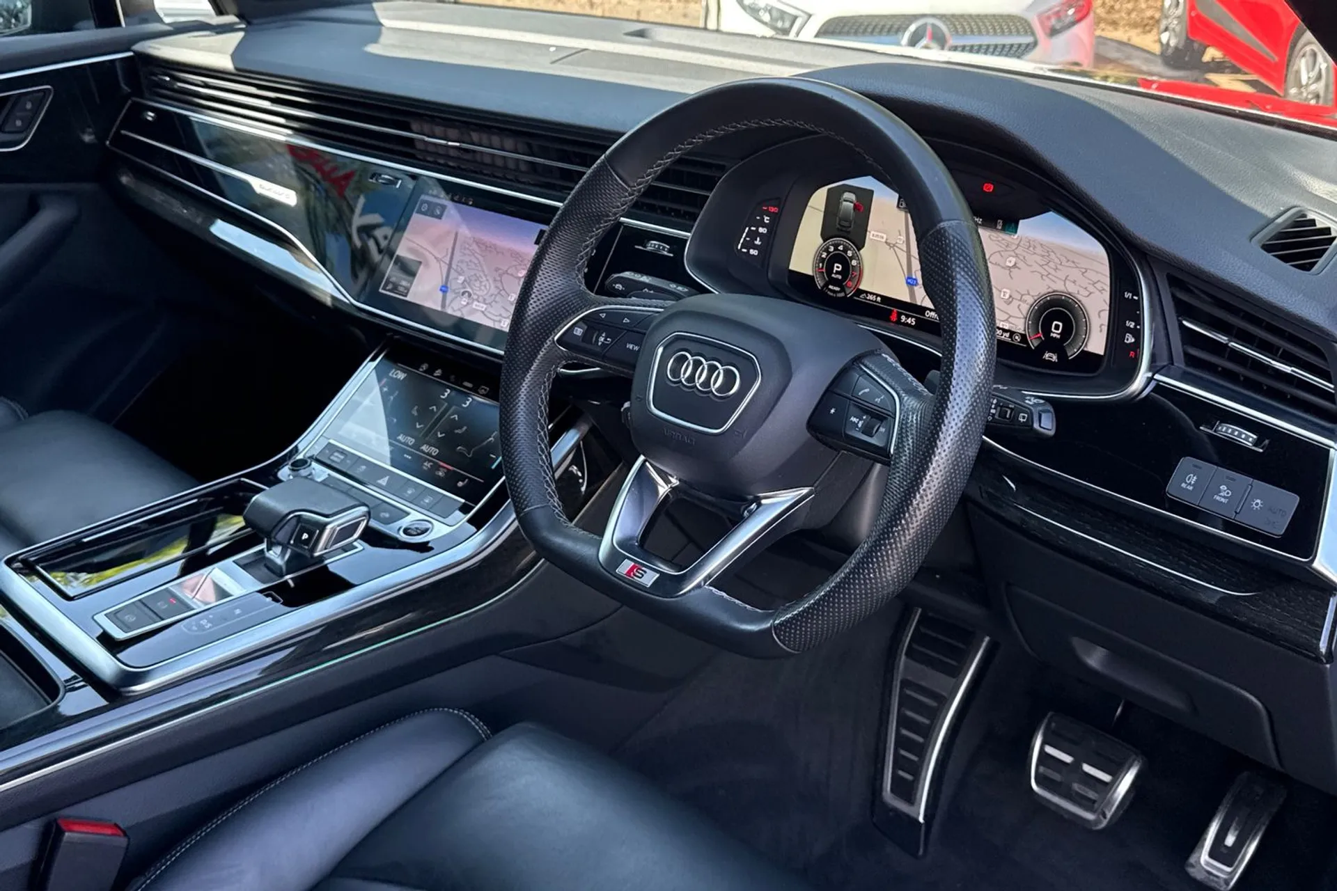 Audi Q7 thumbnail image number 25