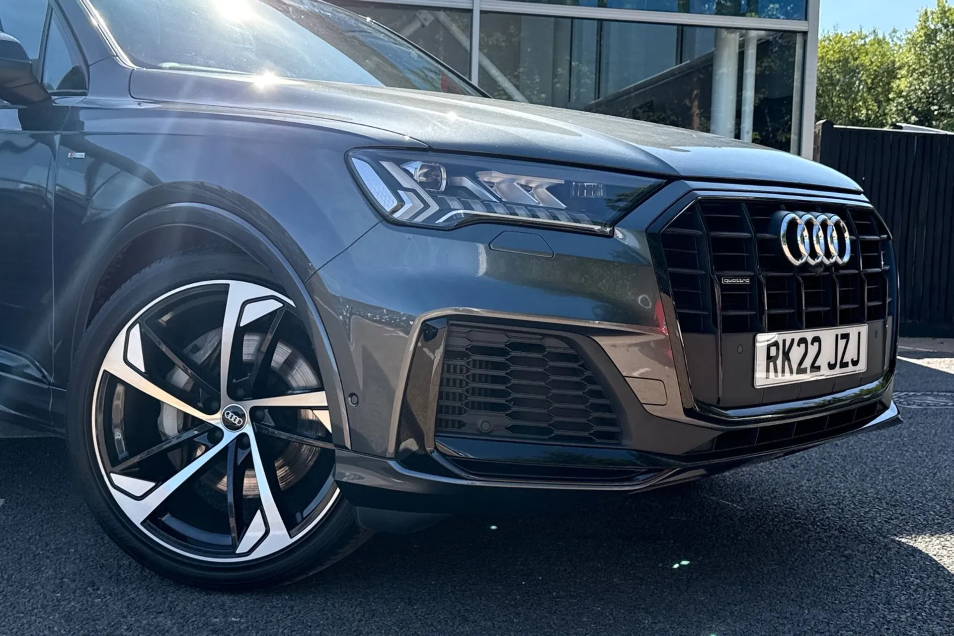 Audi Q7 thumbnail image number 5