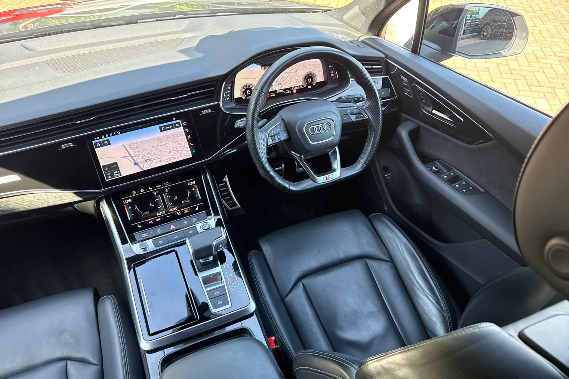 Audi Q7 thumbnail image number 33