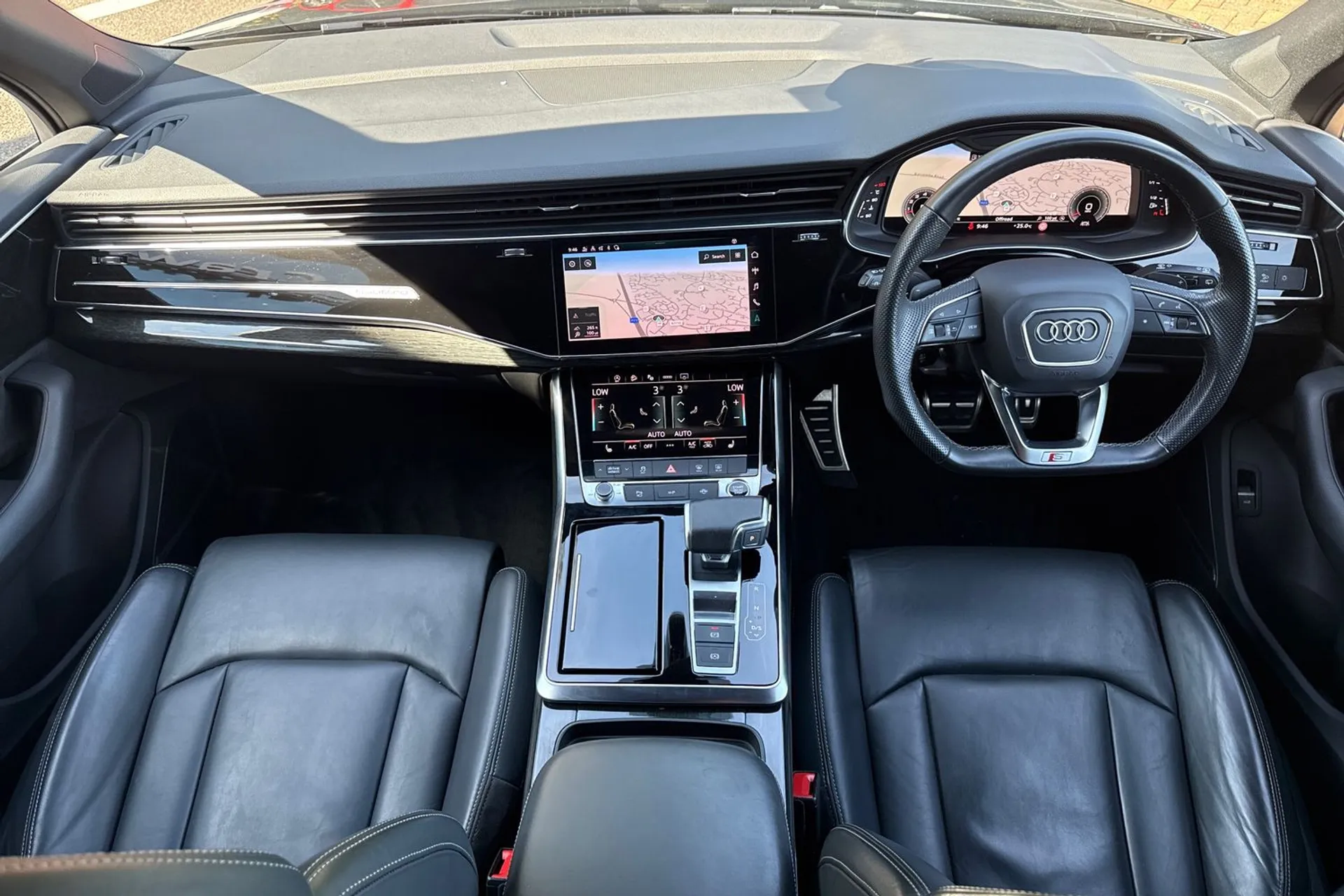 Audi Q7 thumbnail image number 31