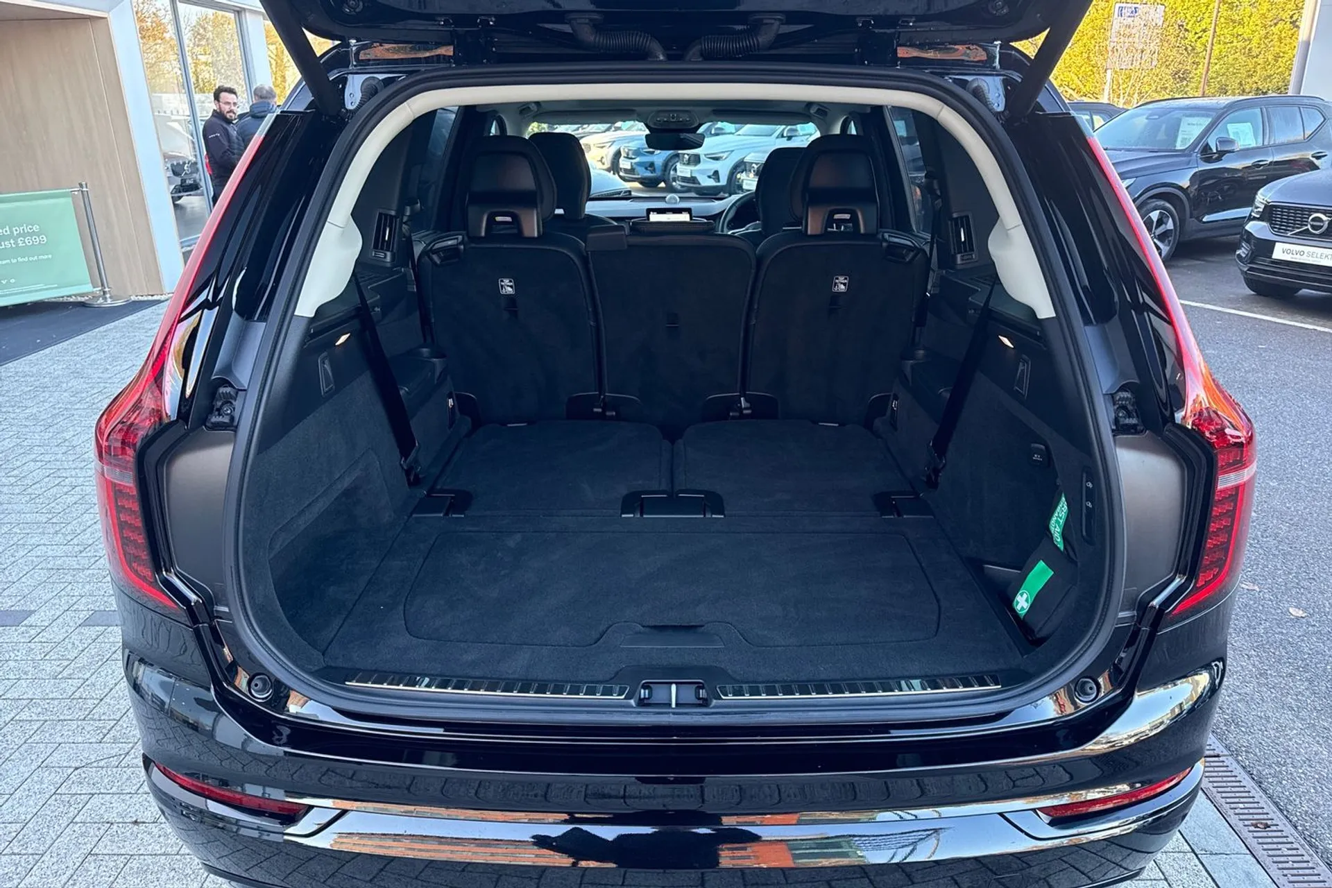 Volvo XC90 thumbnail image number 21