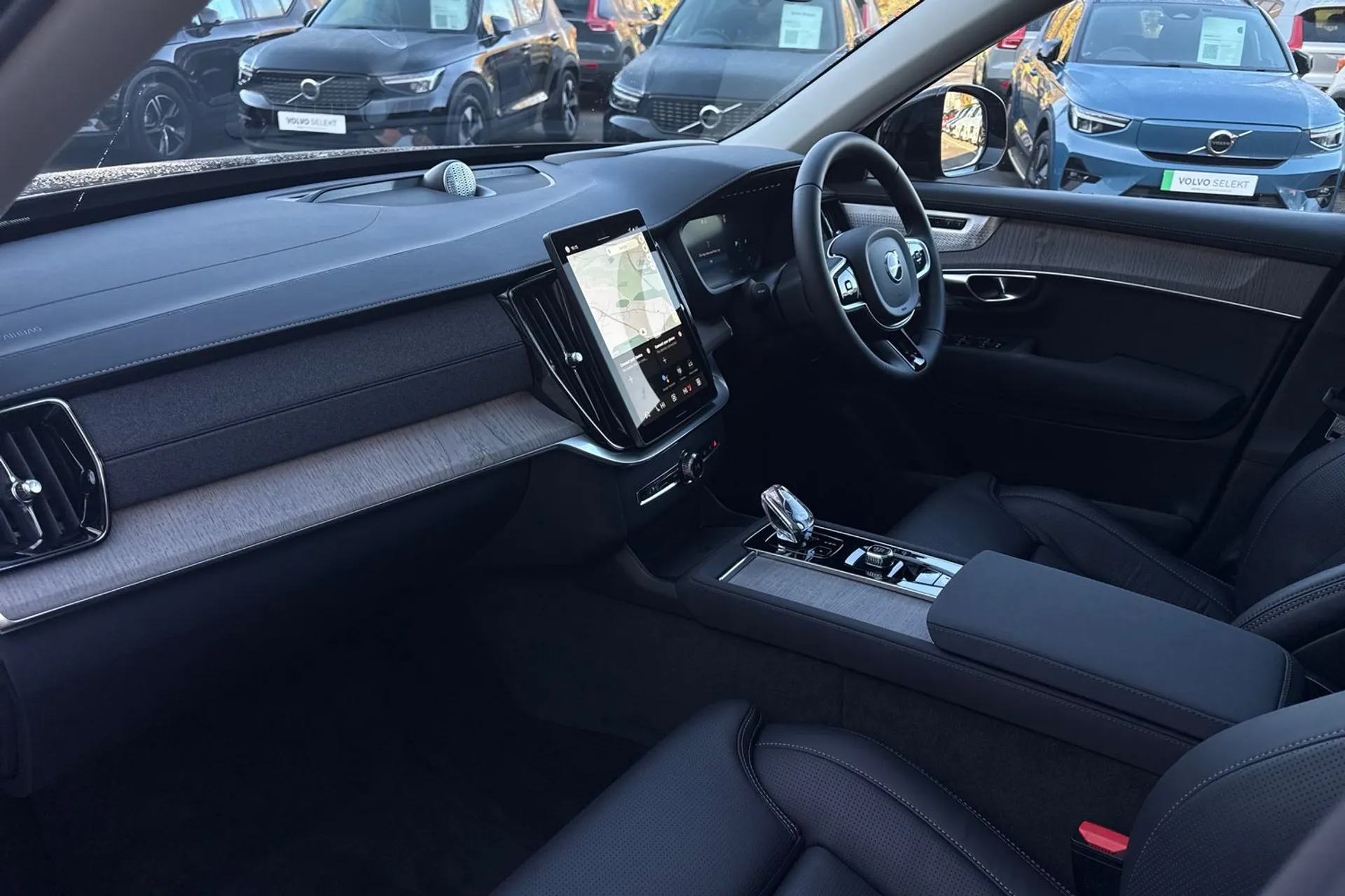 Volvo XC90 thumbnail image number 27