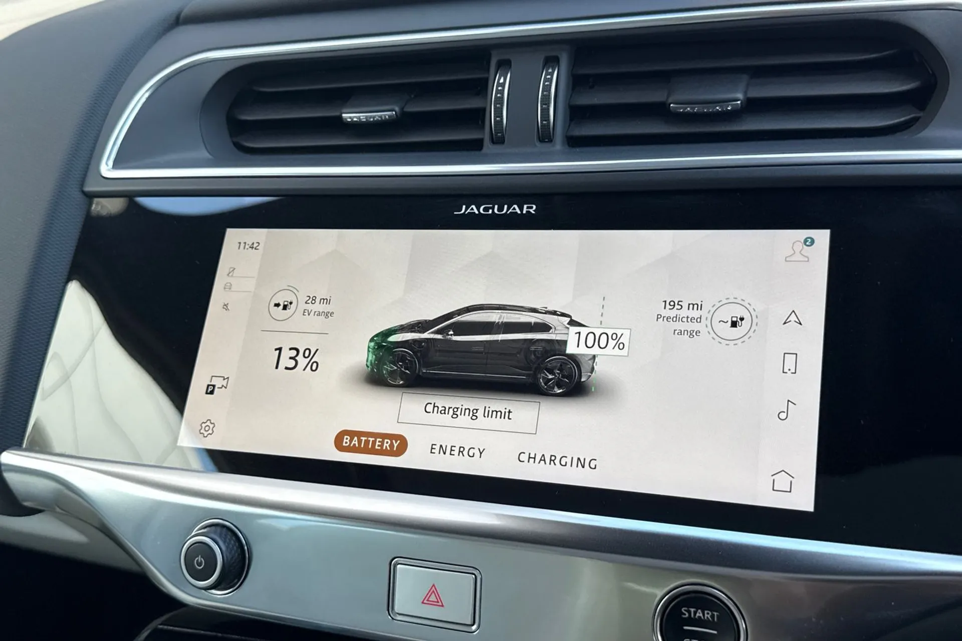 Jaguar I-PACE thumbnail image number 67