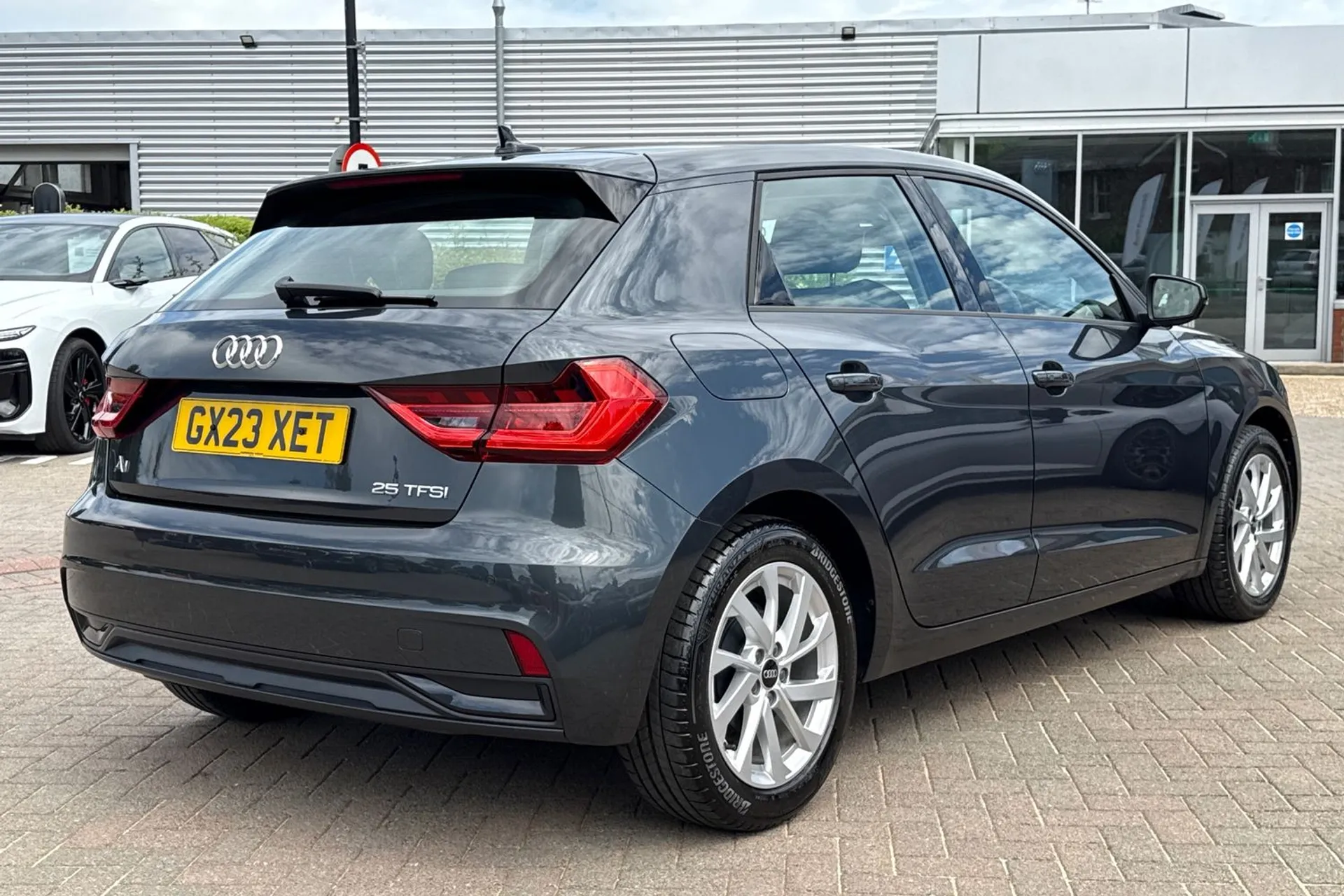 Audi A1 thumbnail image number 4