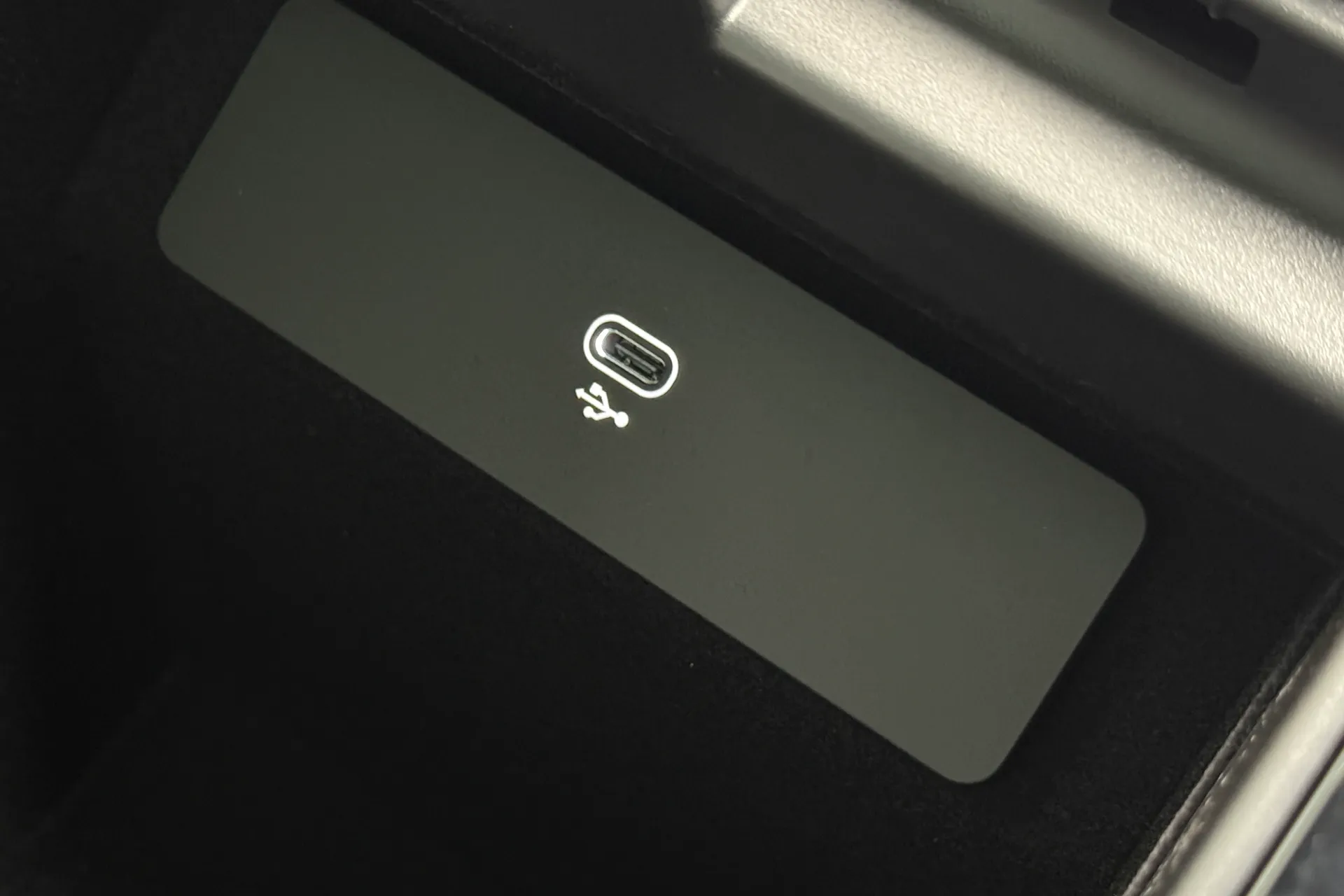 LAND ROVER RANGE ROVER EVOQUE thumbnail image number 32