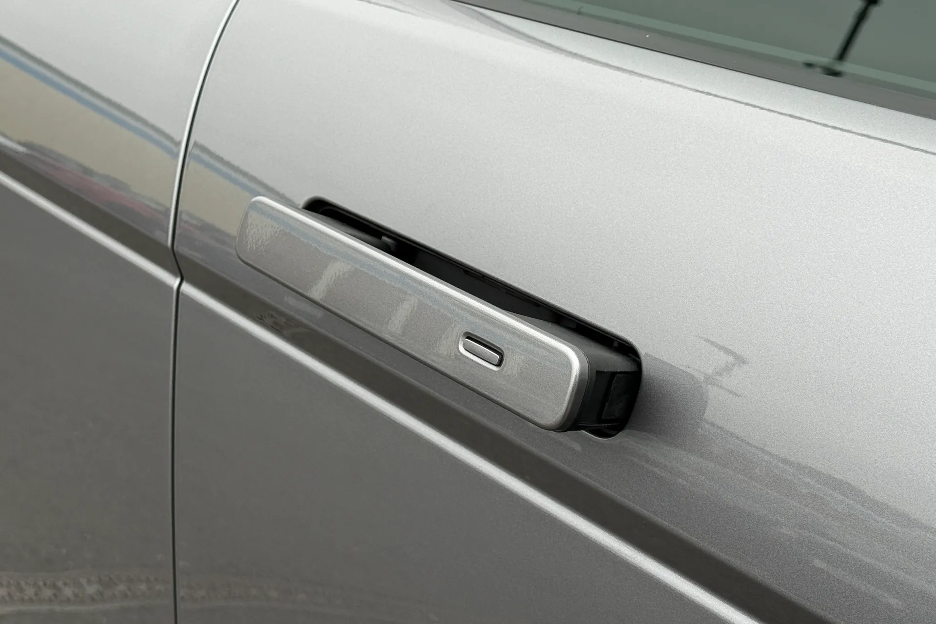 LAND ROVER RANGE ROVER EVOQUE thumbnail image number 24