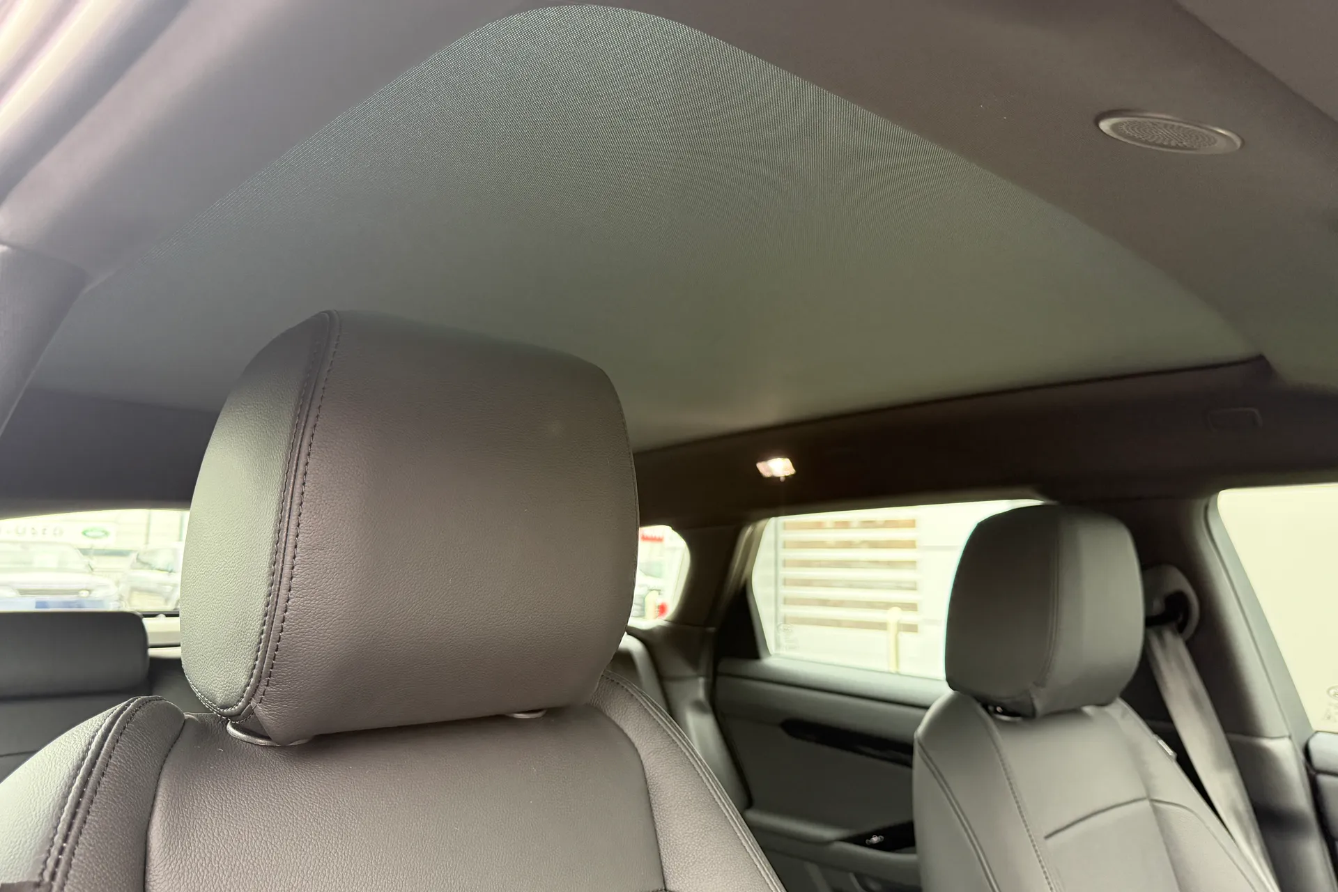 LAND ROVER RANGE ROVER EVOQUE thumbnail image number 8