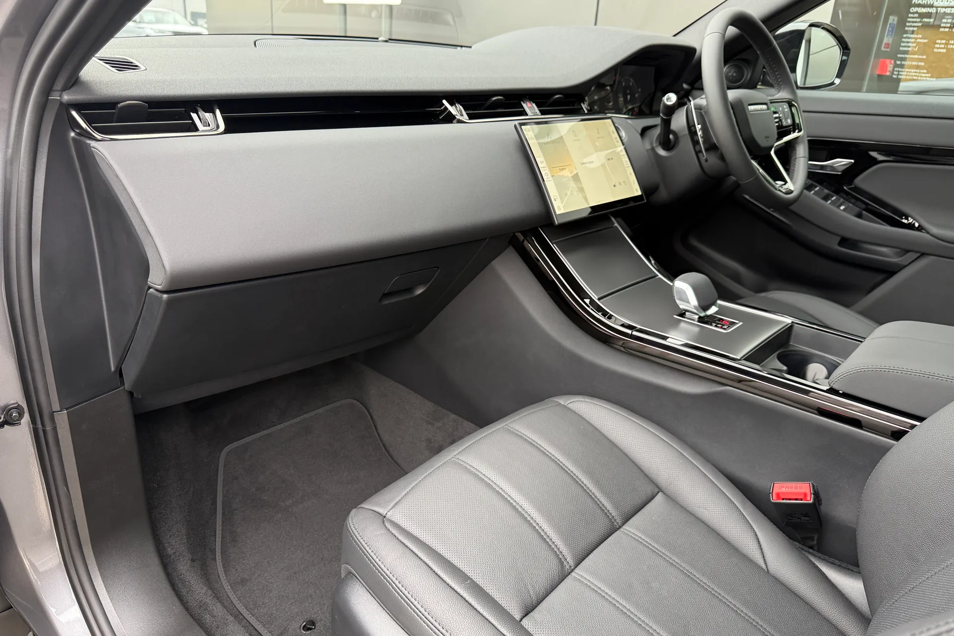 LAND ROVER RANGE ROVER EVOQUE thumbnail image number 44