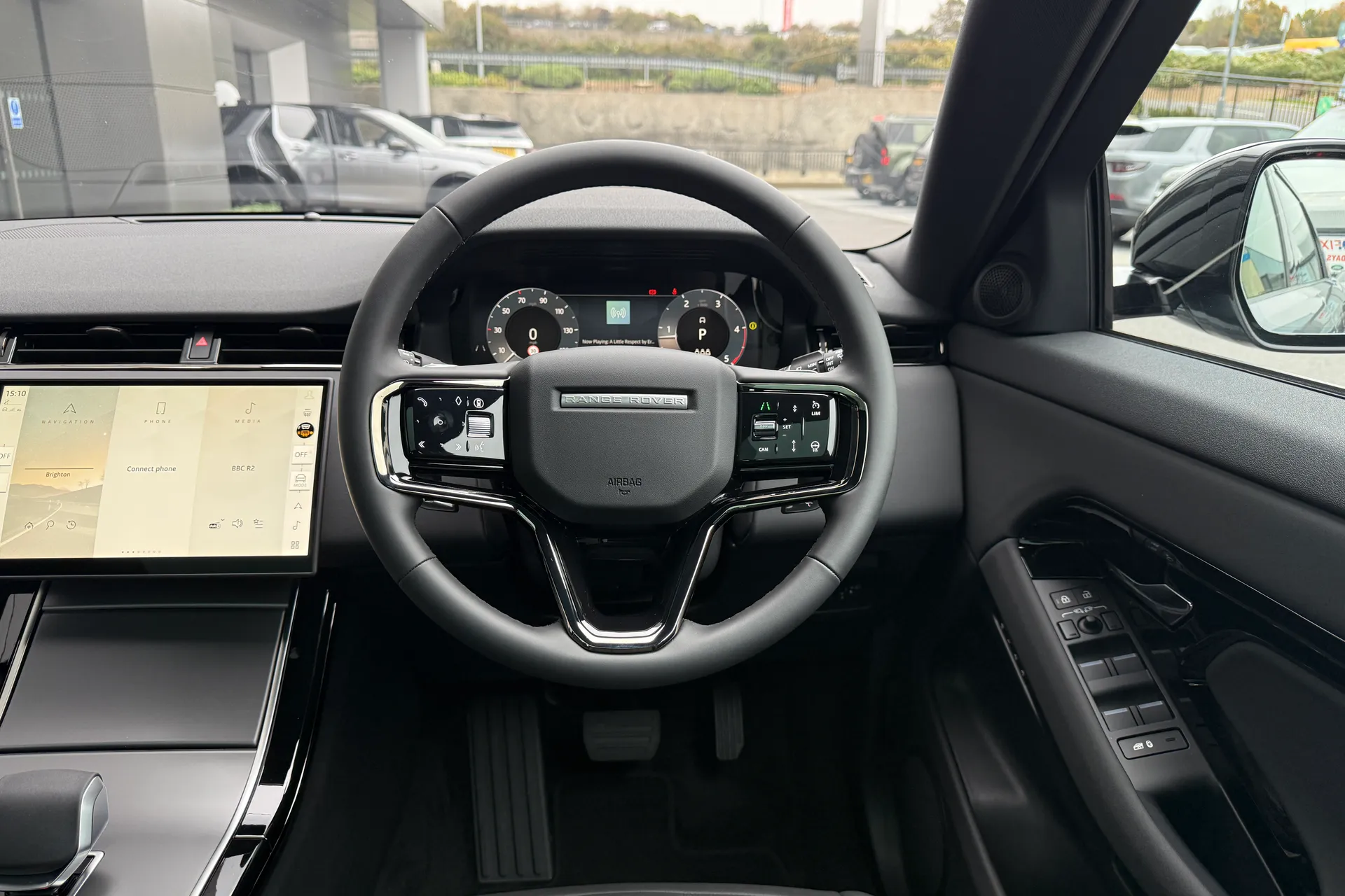 LAND ROVER RANGE ROVER EVOQUE thumbnail image number 48