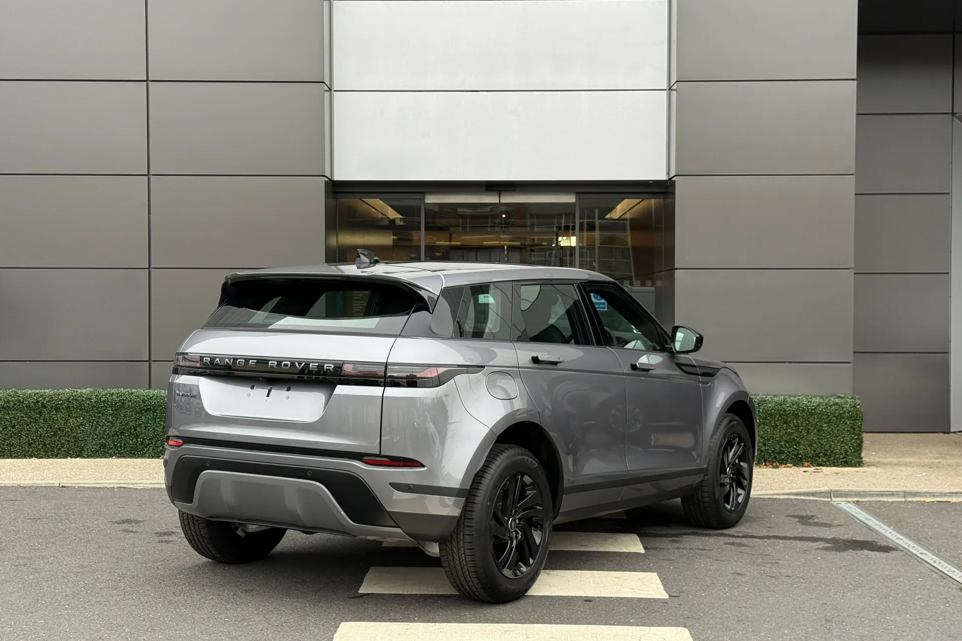 LAND ROVER RANGE ROVER EVOQUE thumbnail image number 13