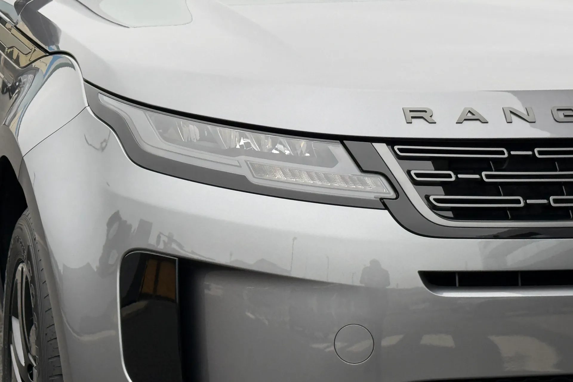 LAND ROVER RANGE ROVER EVOQUE thumbnail image number 22