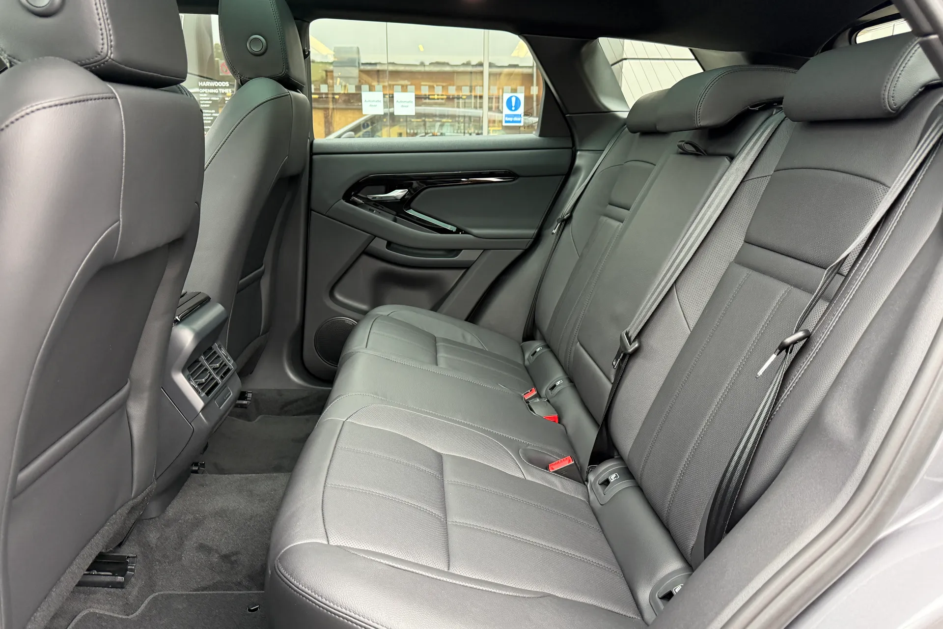 LAND ROVER RANGE ROVER EVOQUE thumbnail image number 46