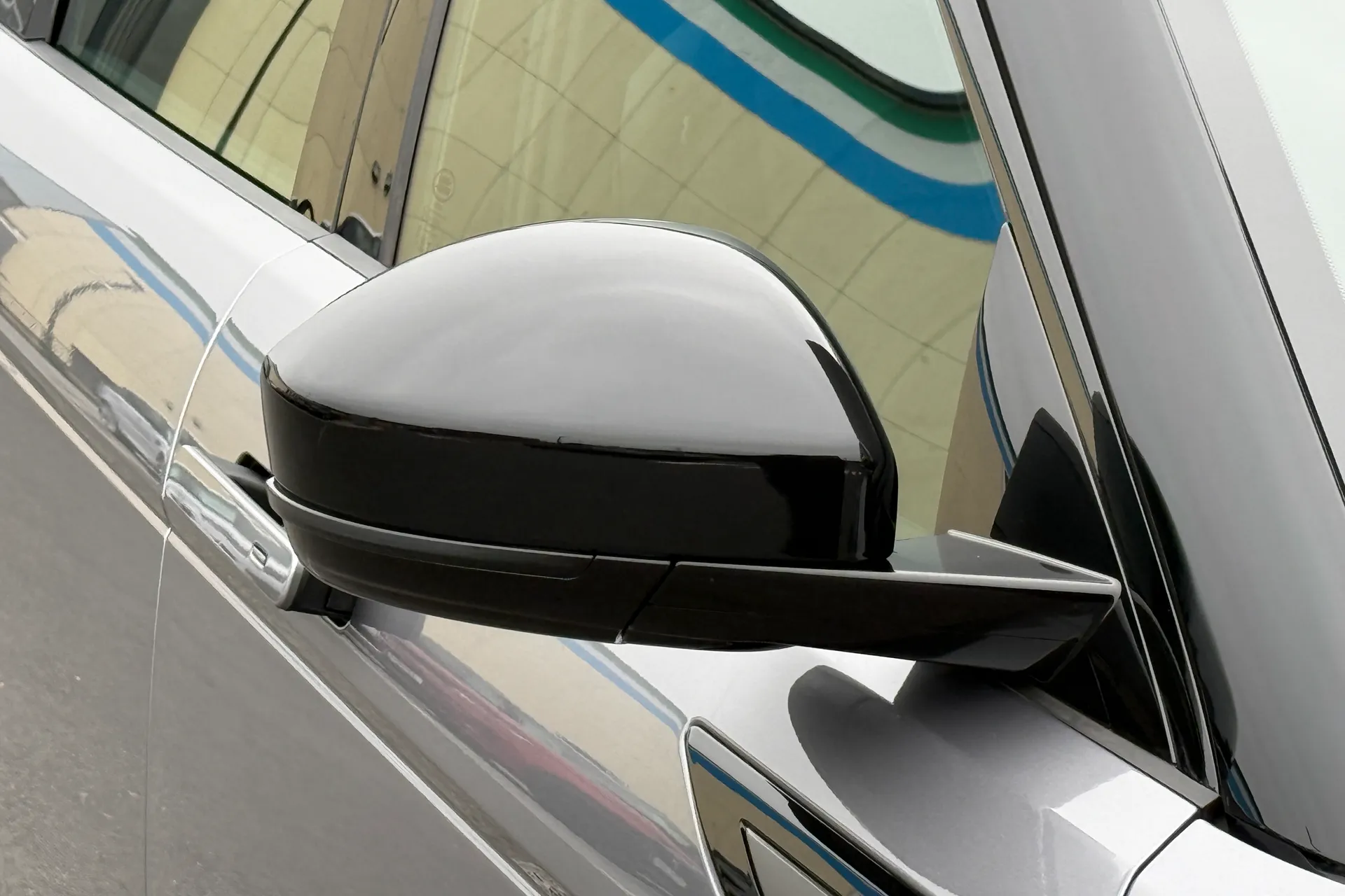 LAND ROVER RANGE ROVER EVOQUE thumbnail image number 25