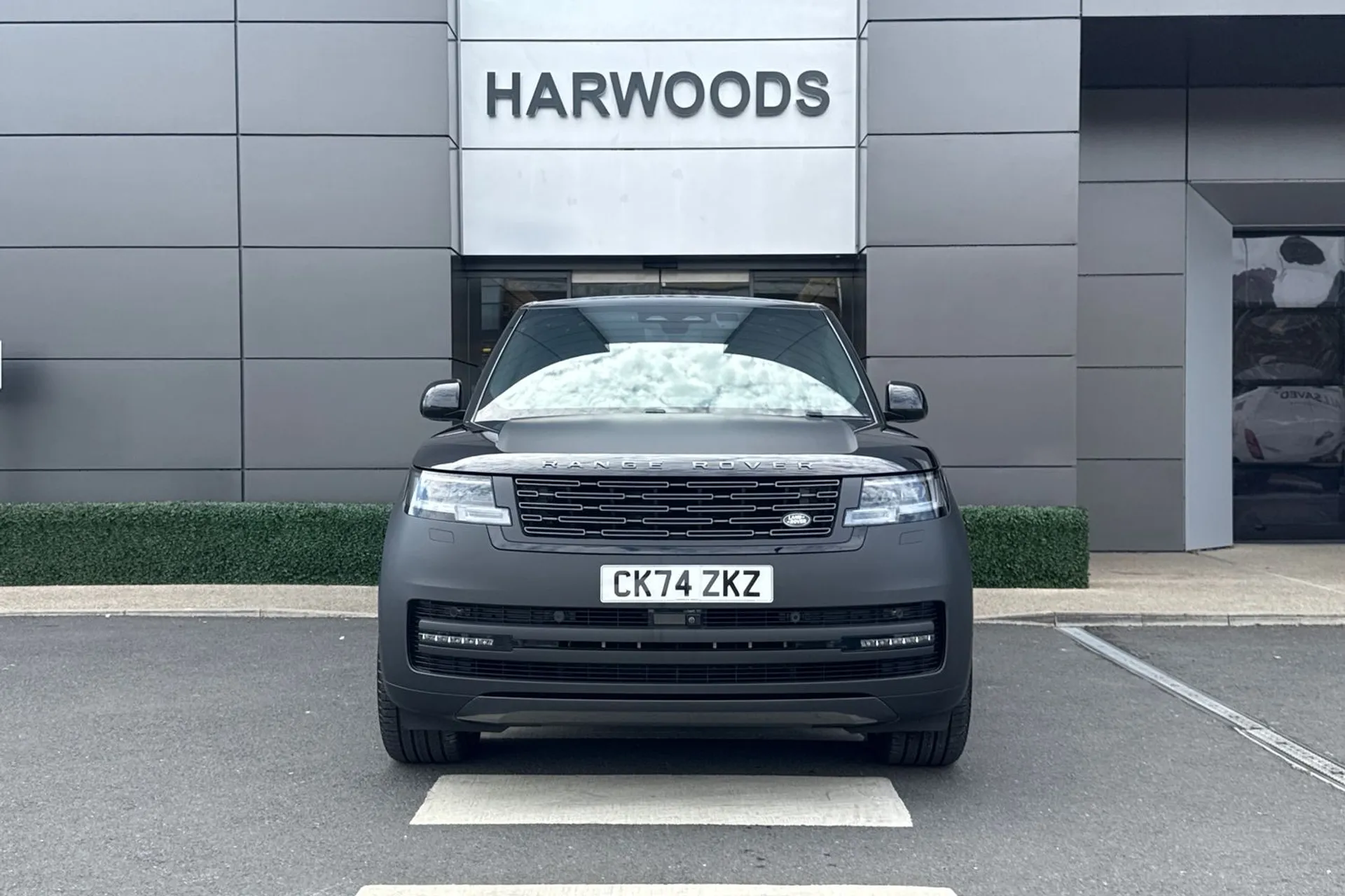LAND ROVER RANGE ROVER thumbnail image number 15