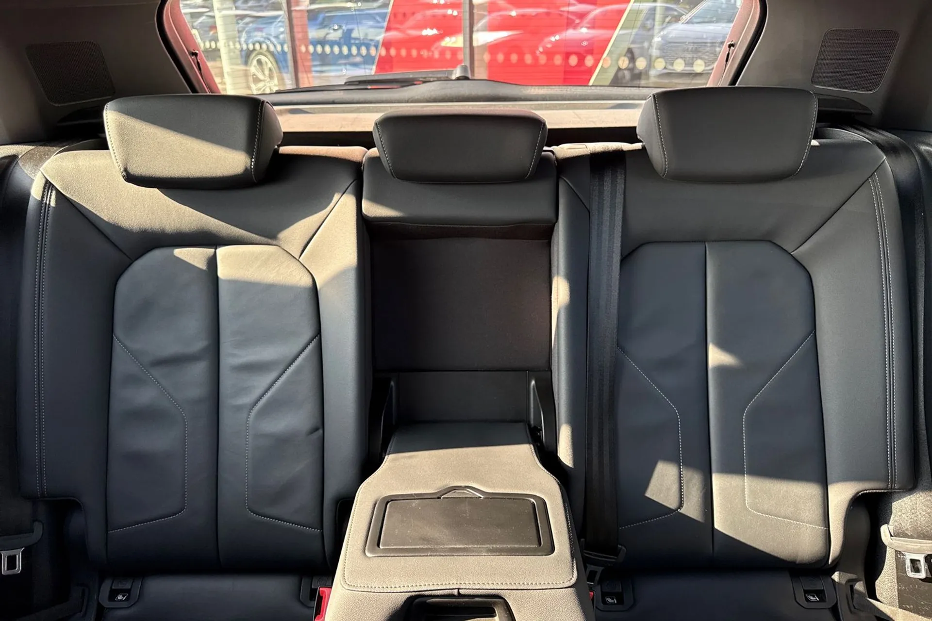 Audi Q3 thumbnail image number 46