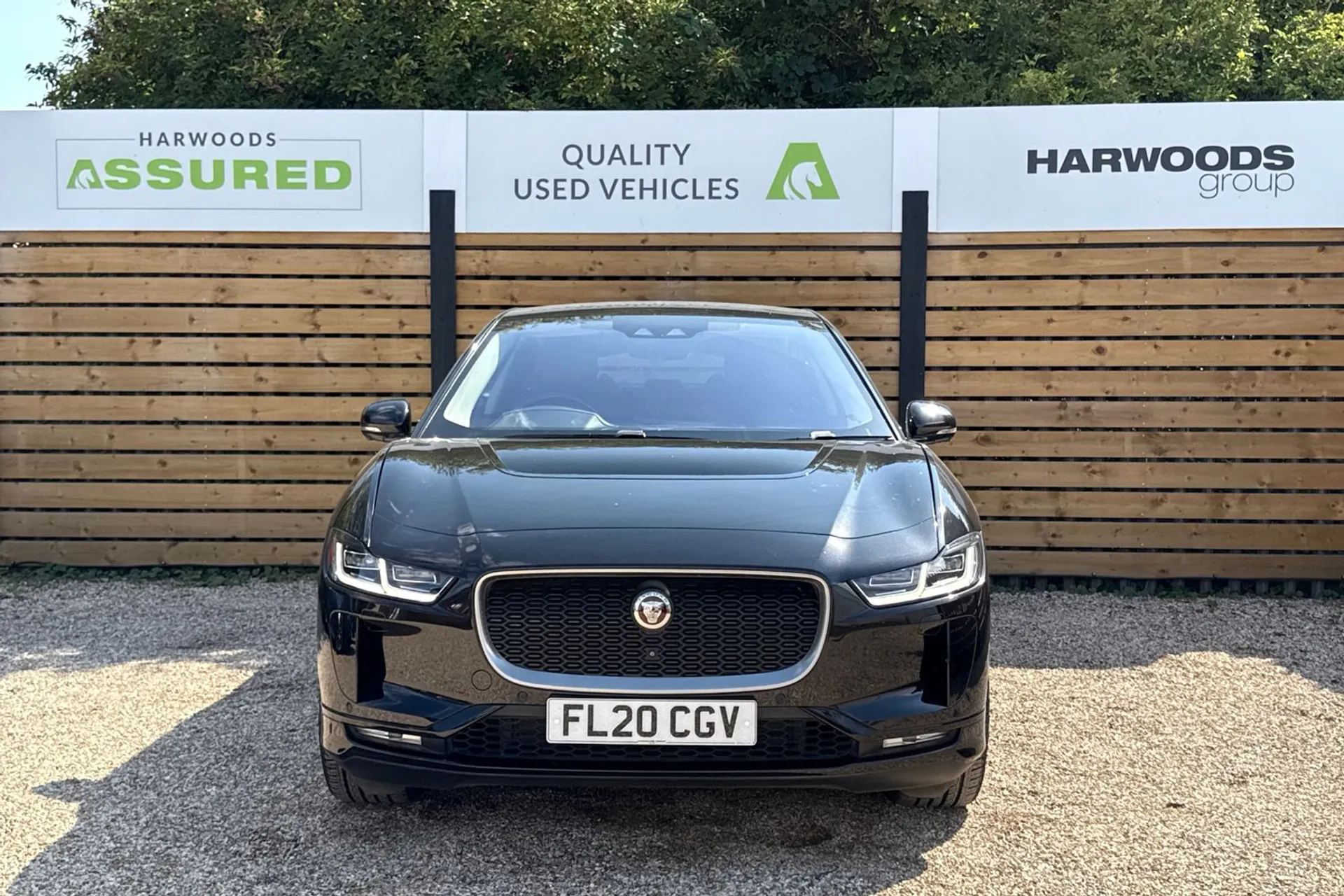 Jaguar I-PACE thumbnail image number 13