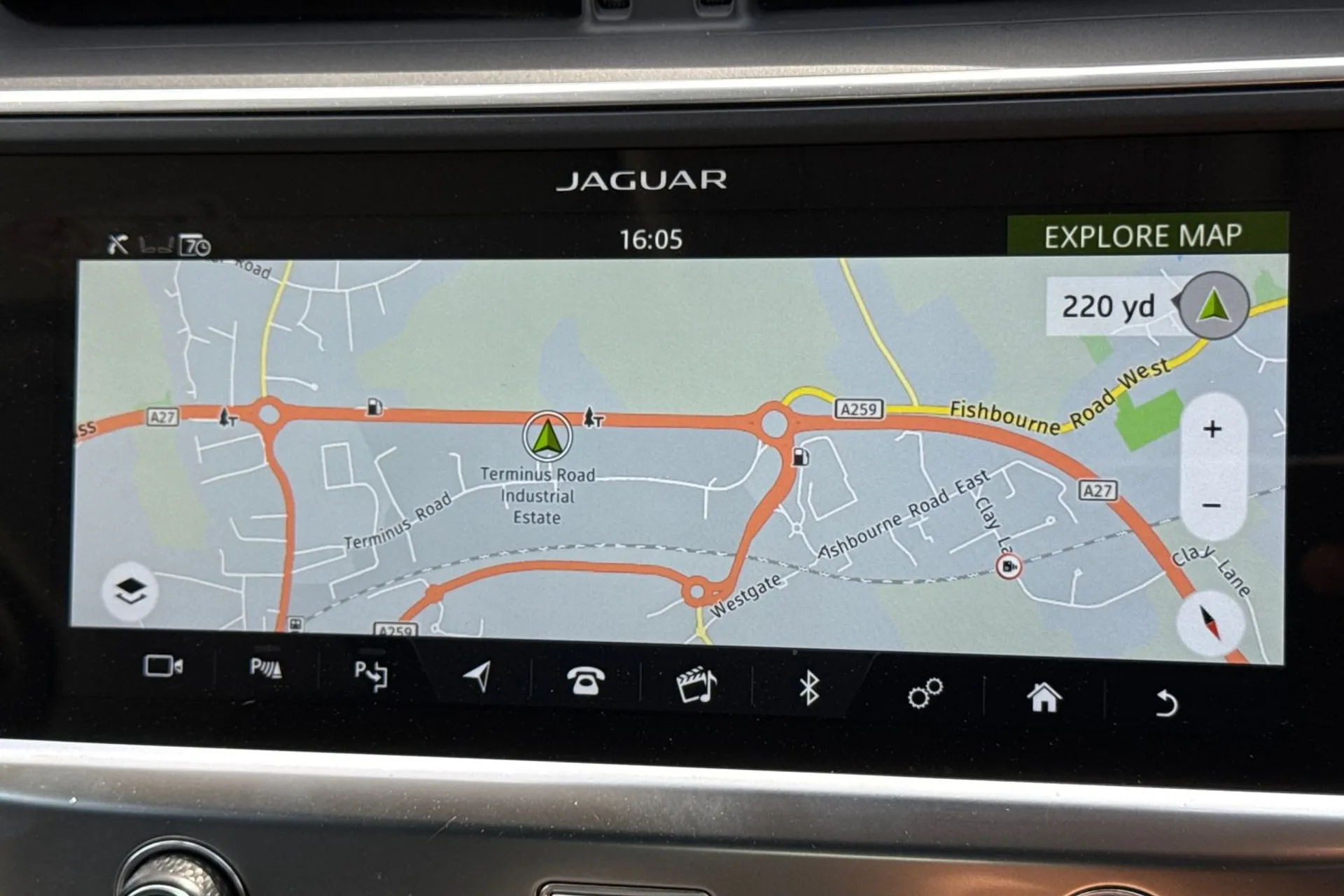 Jaguar I-PACE thumbnail image number 5