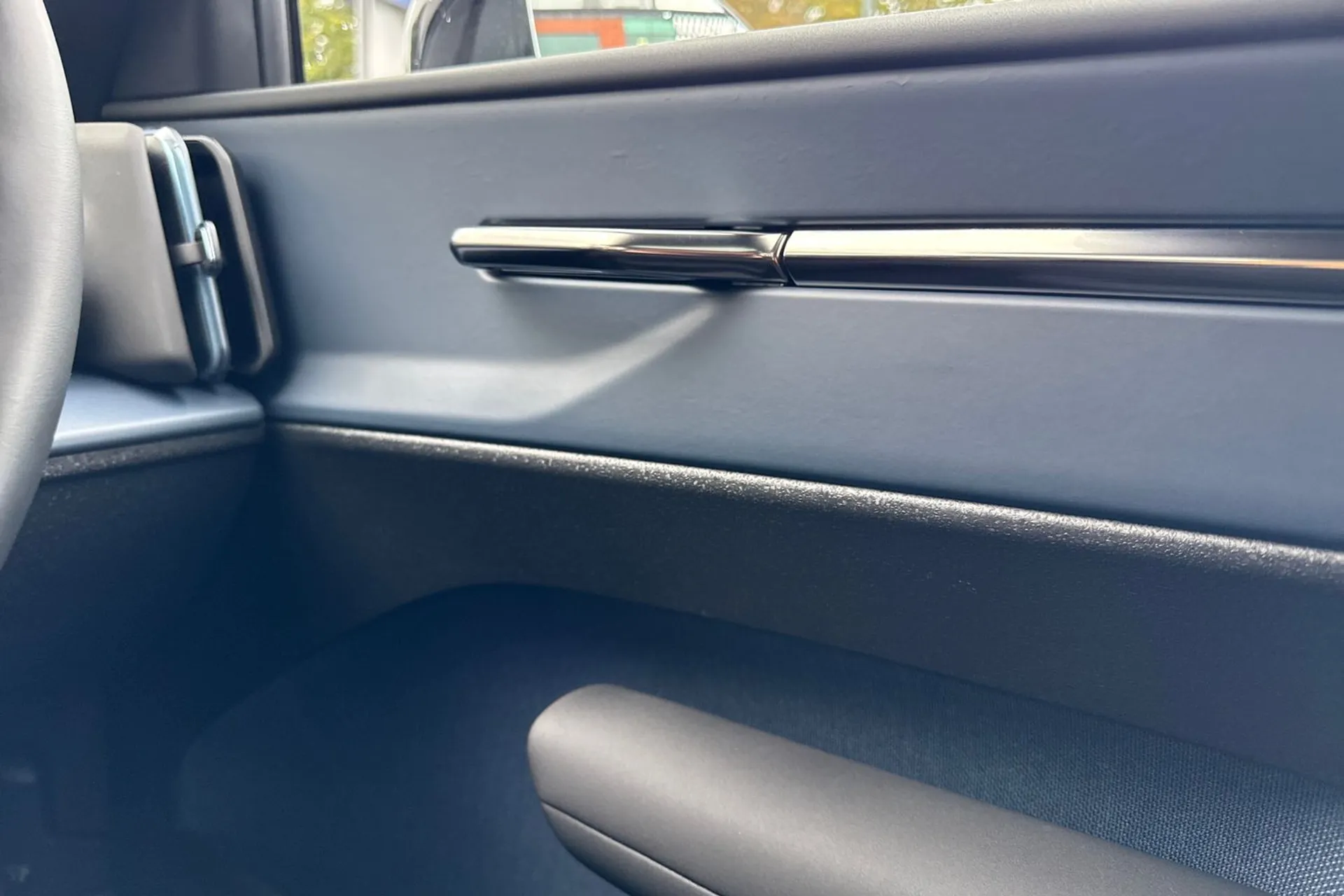 Volvo EX30 thumbnail image number 41