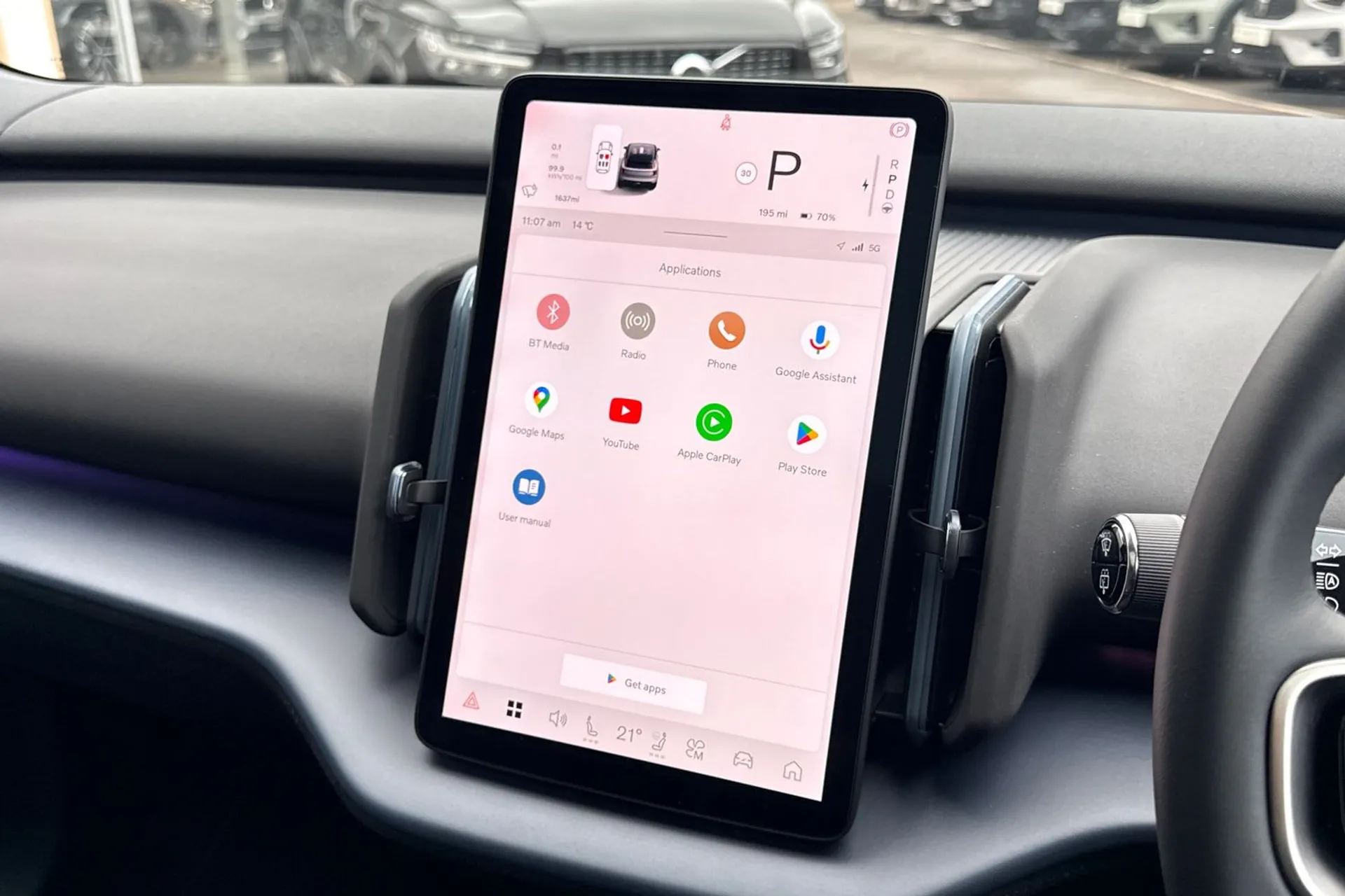 Volvo EX30 thumbnail image number 40