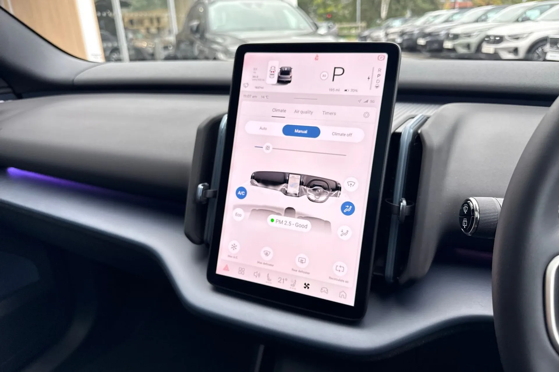 Volvo EX30 thumbnail image number 38