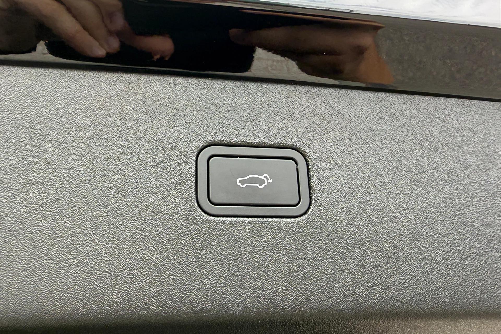Volvo EX30 thumbnail image number 20