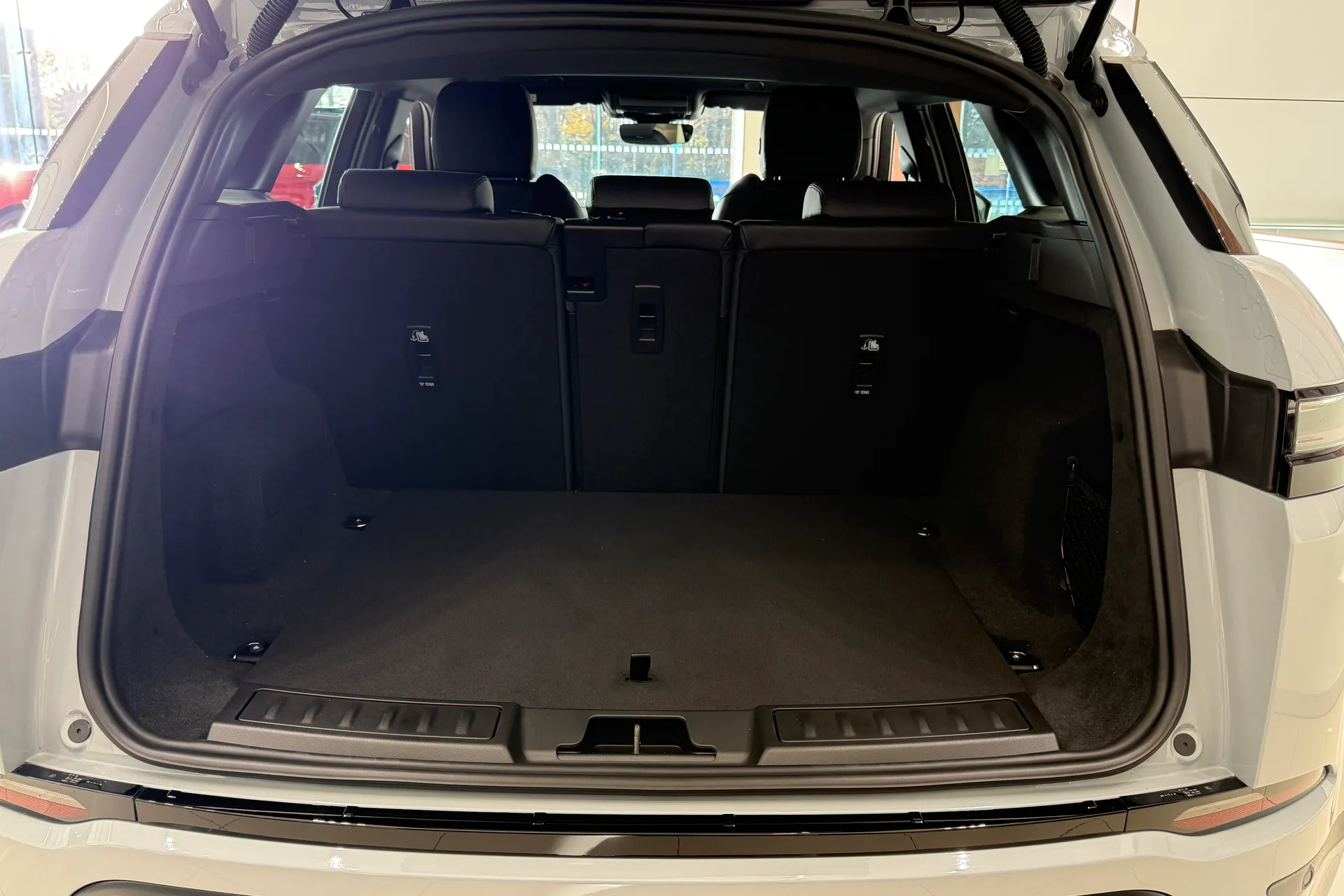 LAND ROVER RANGE ROVER EVOQUE thumbnail image number 31