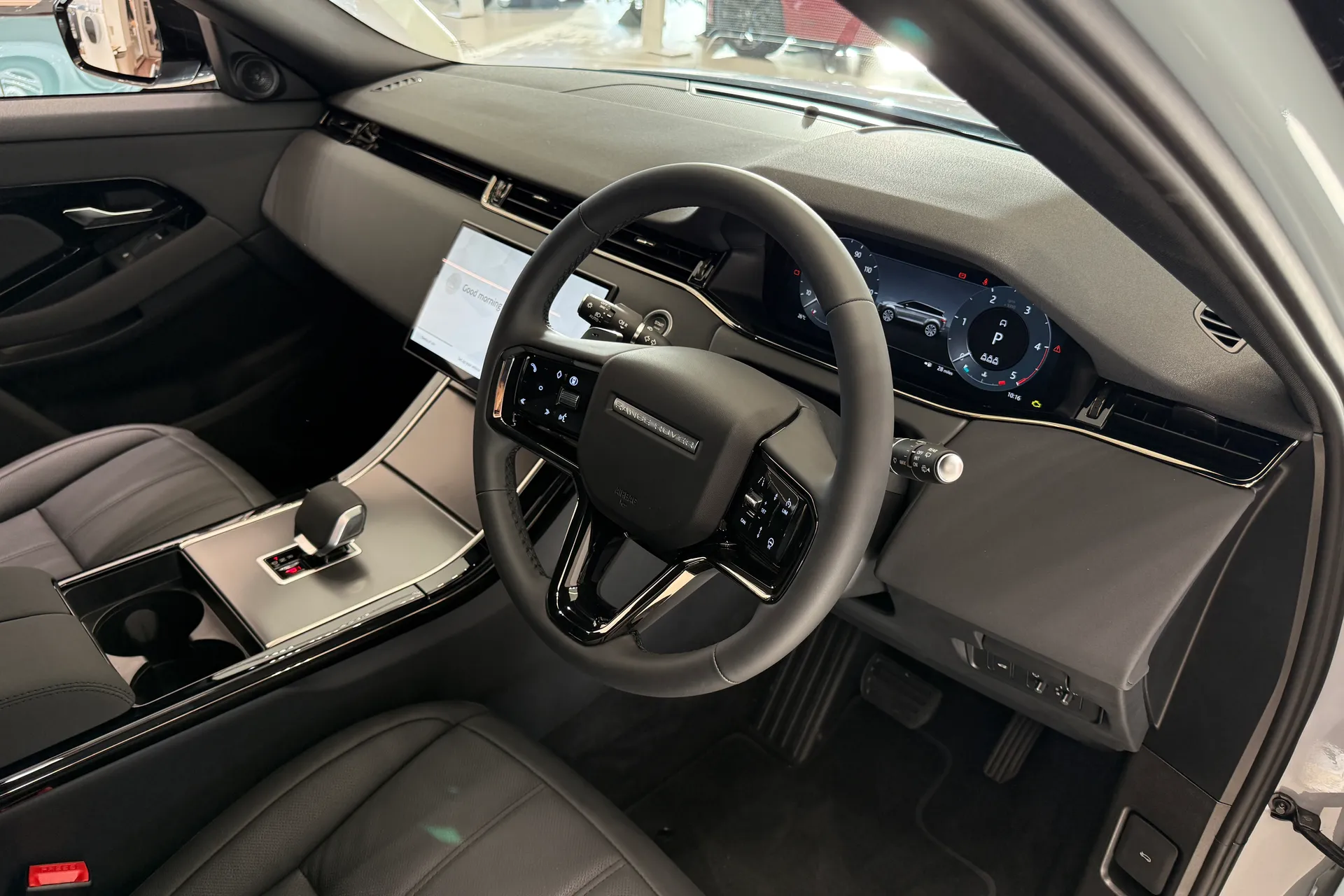 LAND ROVER RANGE ROVER EVOQUE thumbnail image number 42