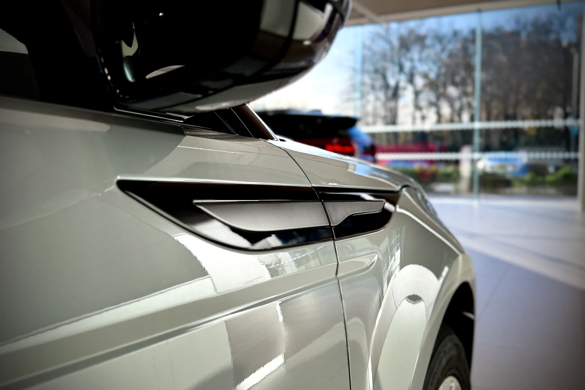 LAND ROVER RANGE ROVER EVOQUE thumbnail image number 10