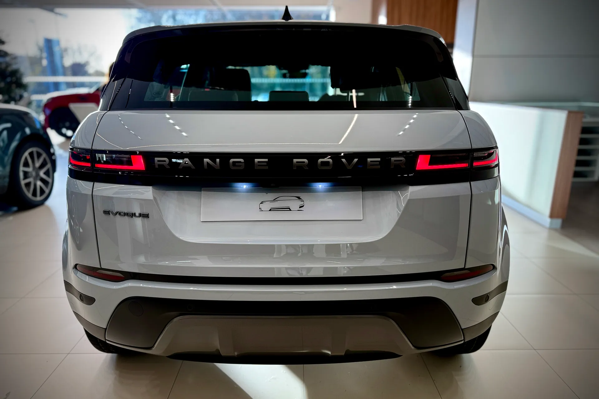 LAND ROVER RANGE ROVER EVOQUE thumbnail image number 14