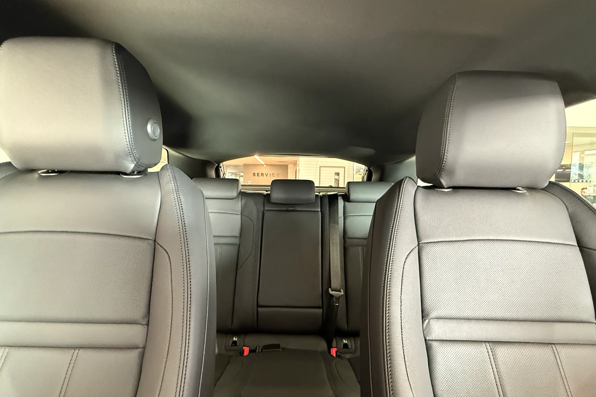 LAND ROVER RANGE ROVER EVOQUE thumbnail image number 38