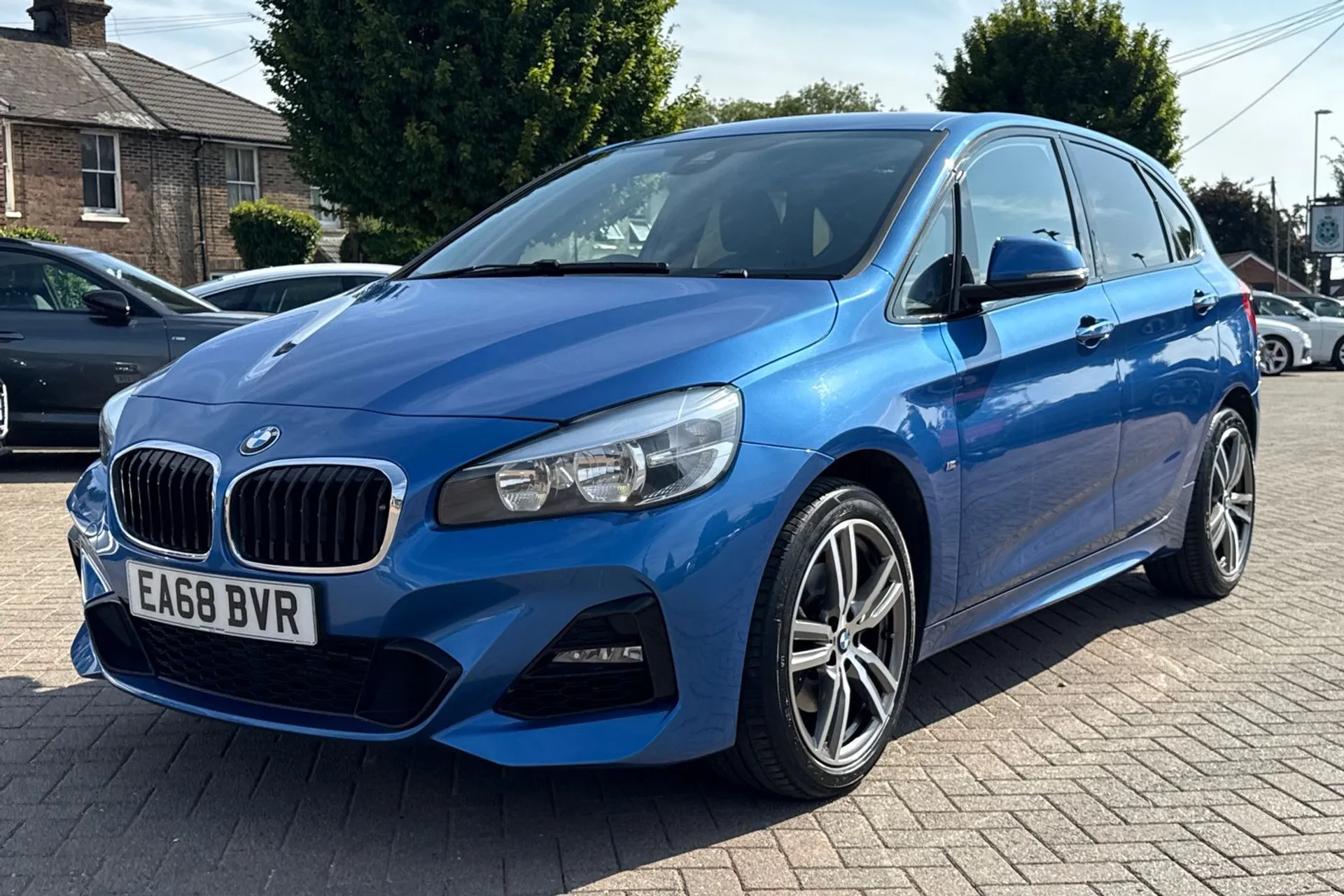BMW 2 SERIES thumbnail image number 22
