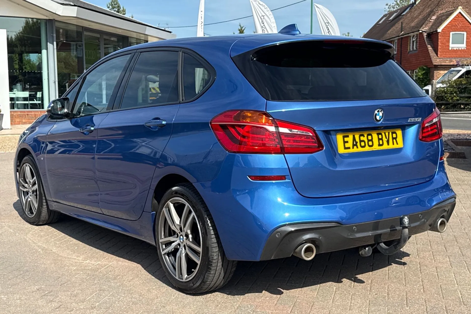 BMW 2 SERIES thumbnail image number 6
