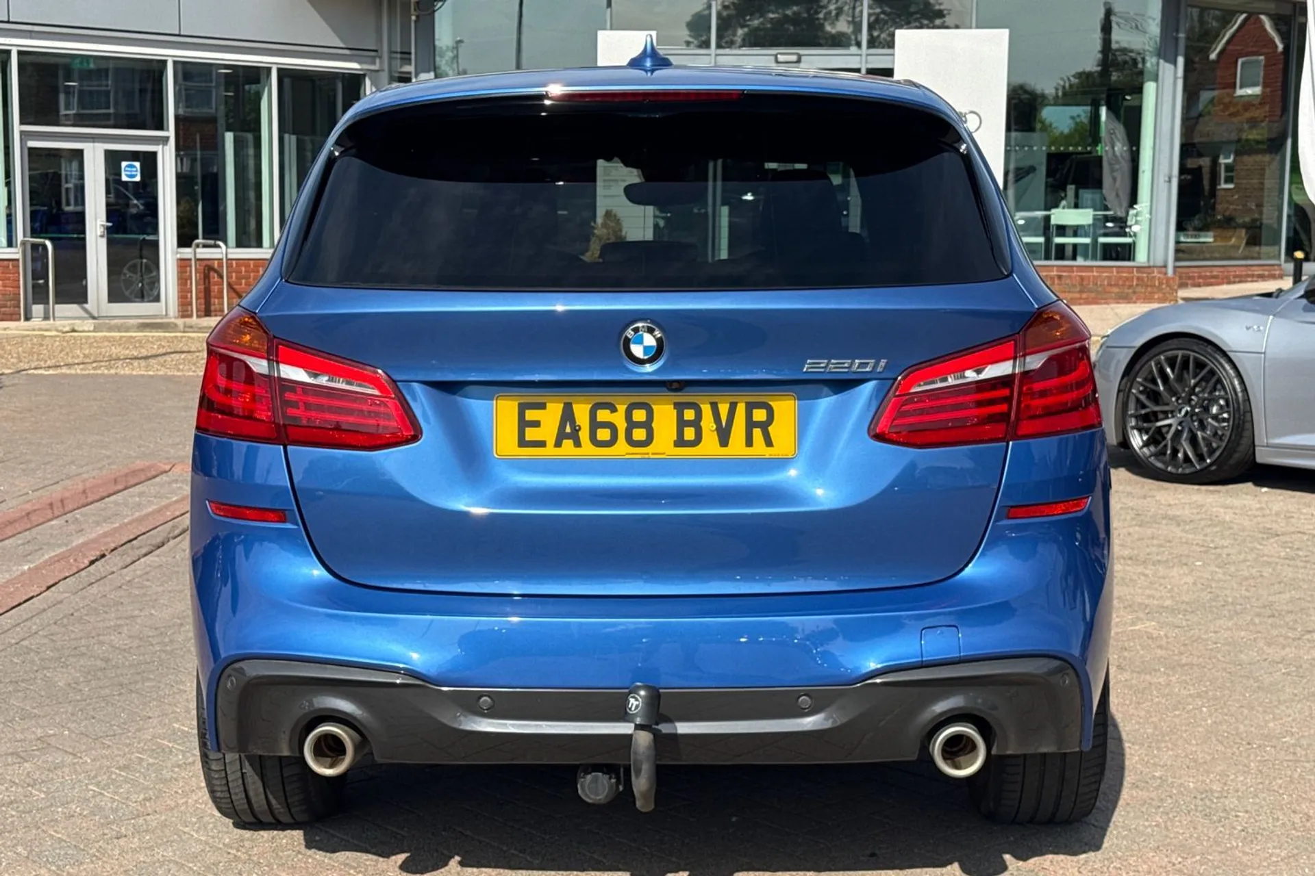 BMW 2 SERIES thumbnail image number 5