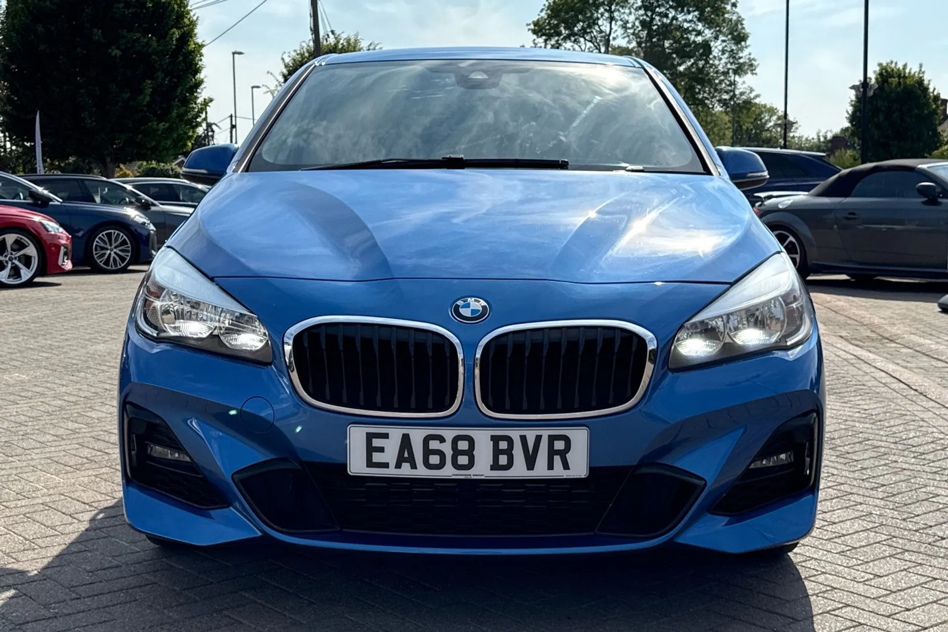 BMW 2 SERIES thumbnail image number 21