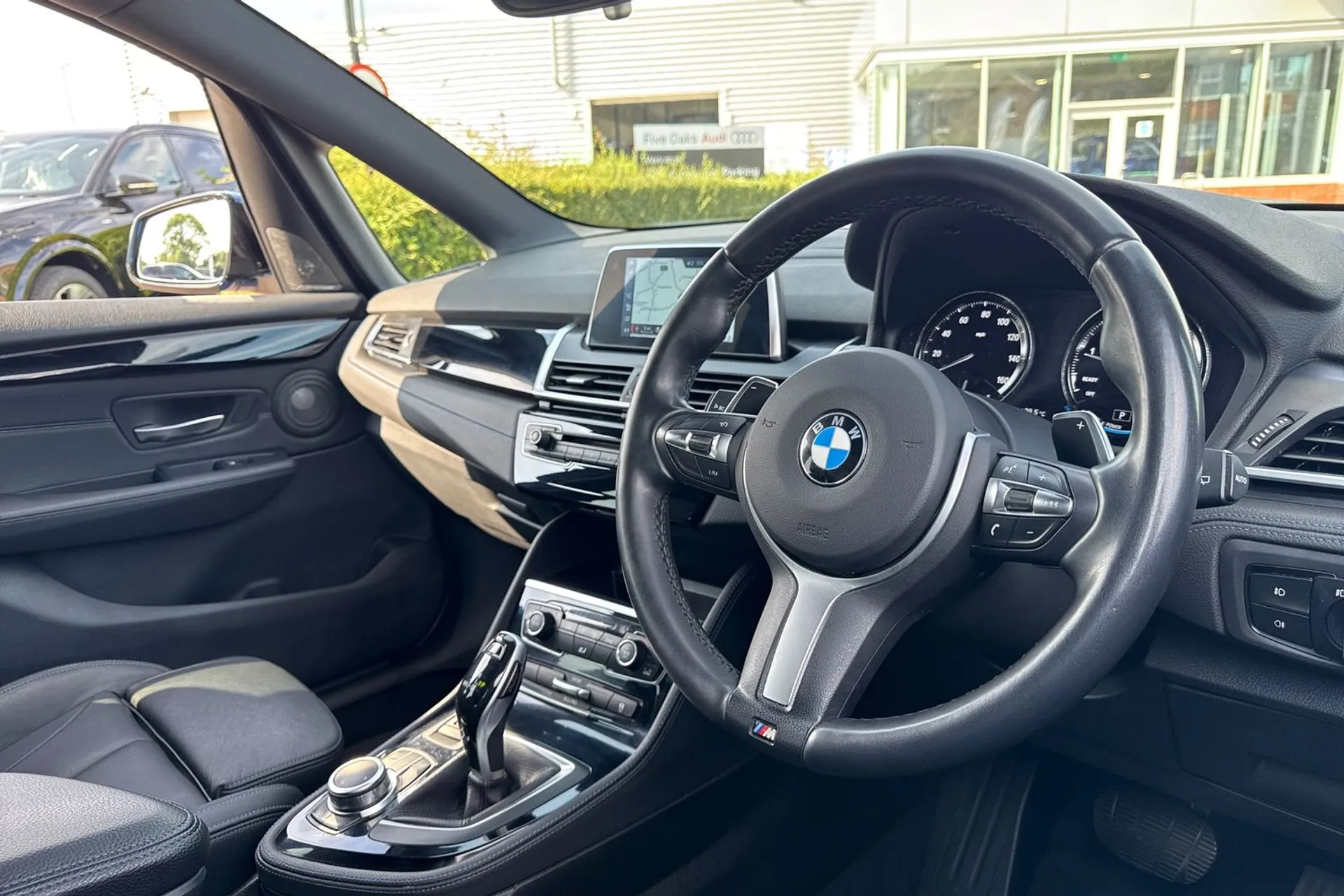 BMW 2 SERIES thumbnail image number 24