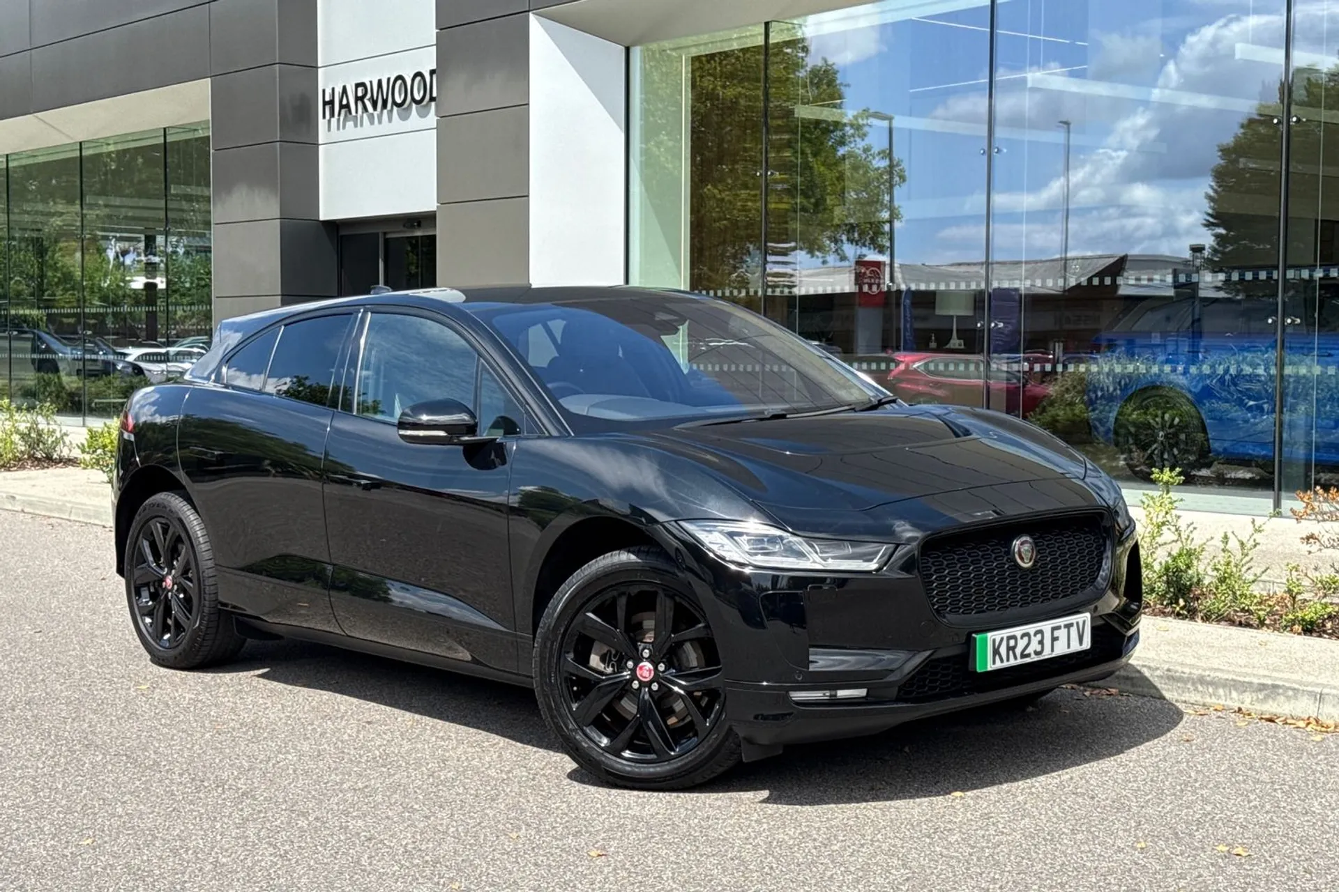 Jaguar I-PACE focused image