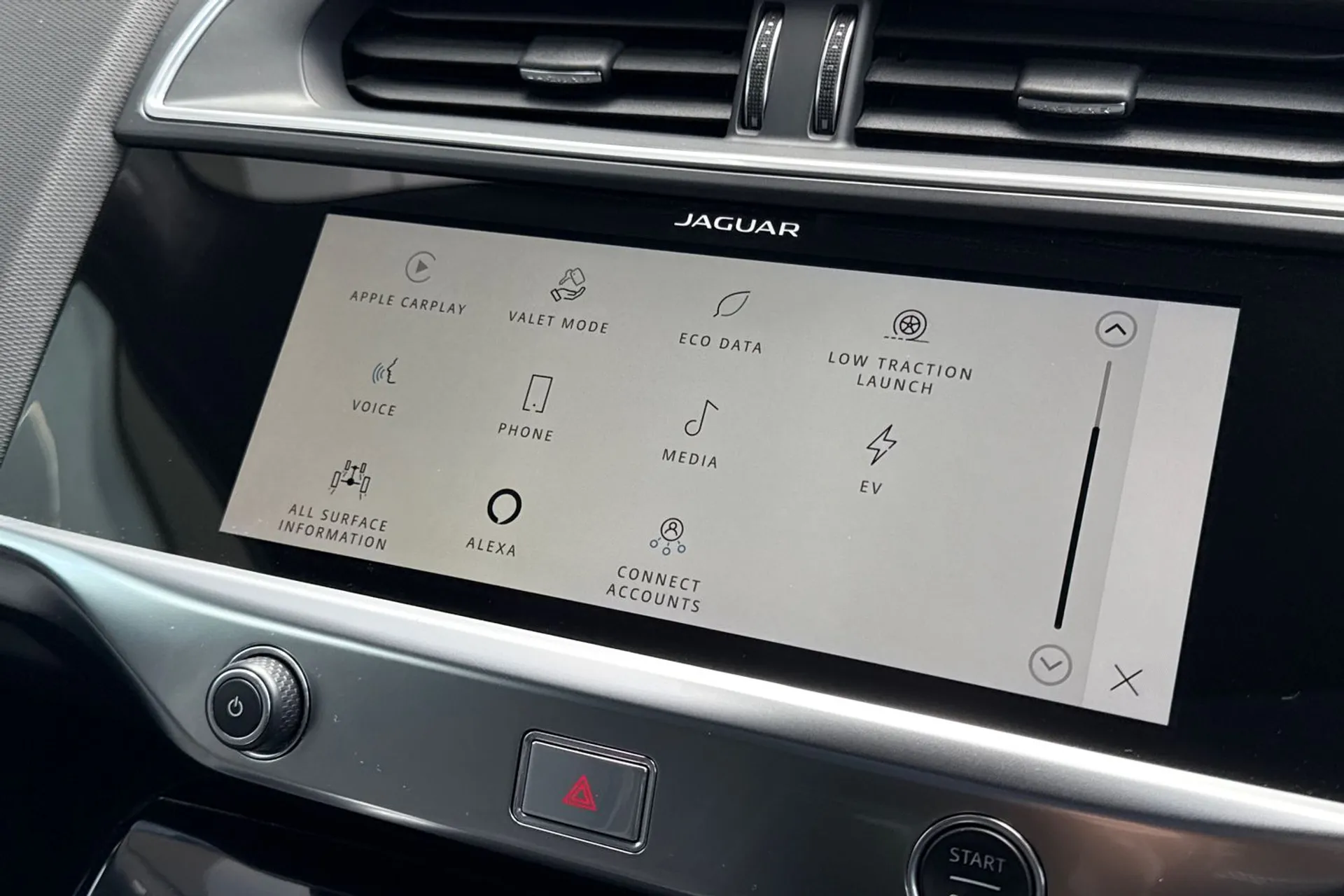 Jaguar I-PACE thumbnail image number 50